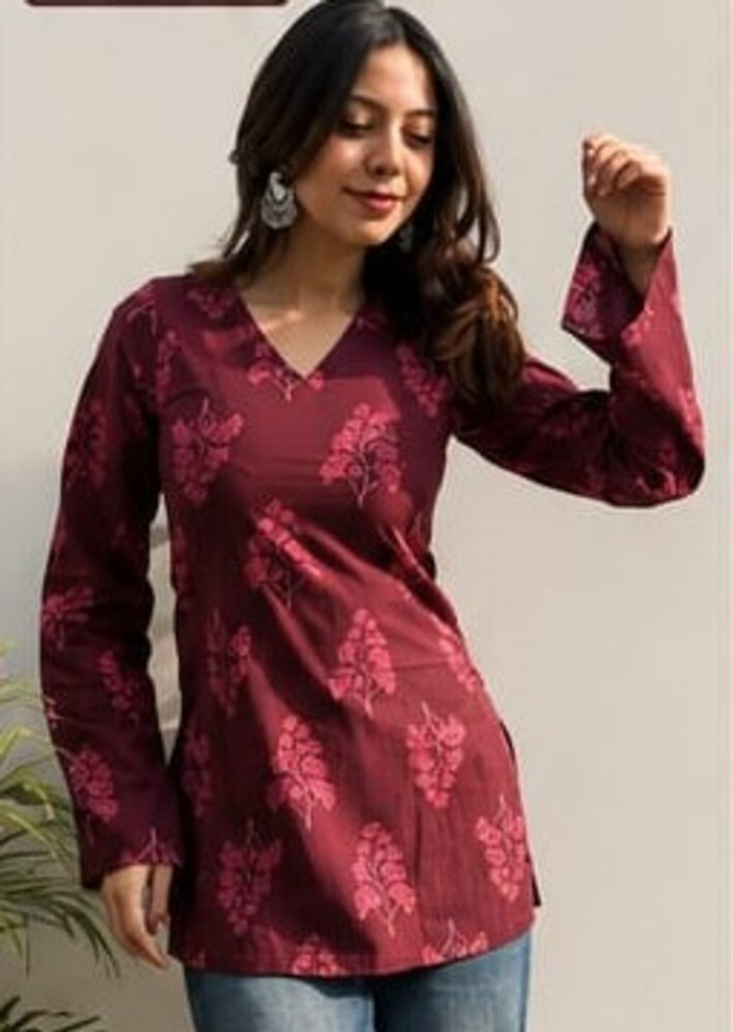 Image of ANJANEYA FASHION Women Printed Straight Kurta