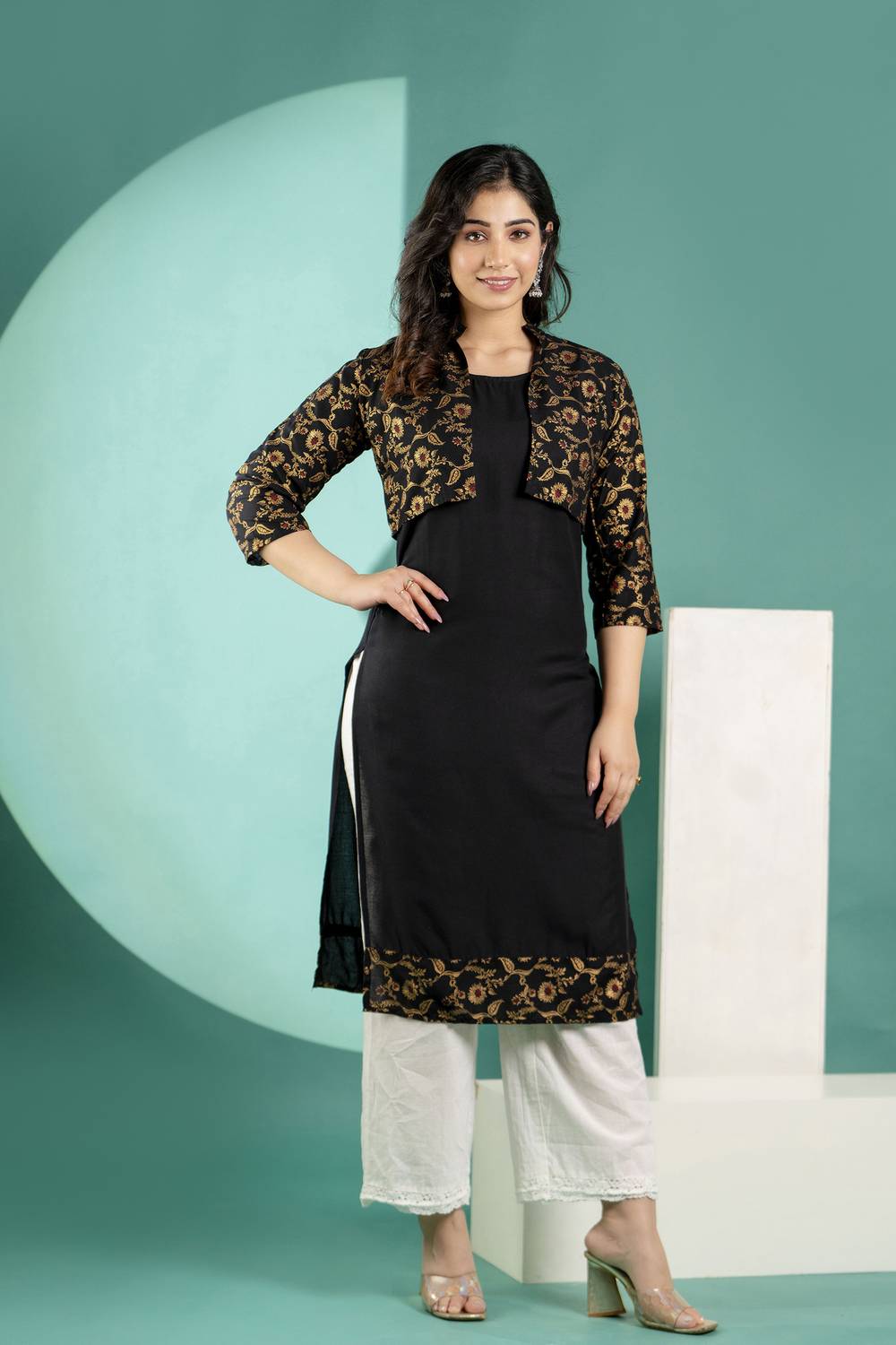 Mialo fashion Women Printed Cotton Rayon Straight Kurta (Black)