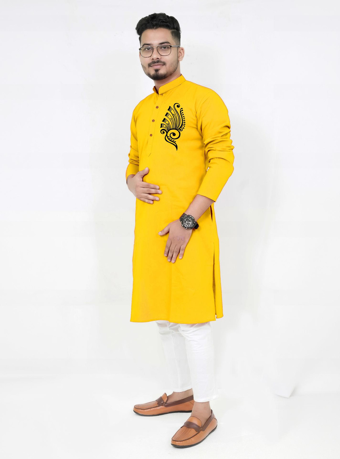 Image of Rainbow Cloths Men Printed Straight Kurta