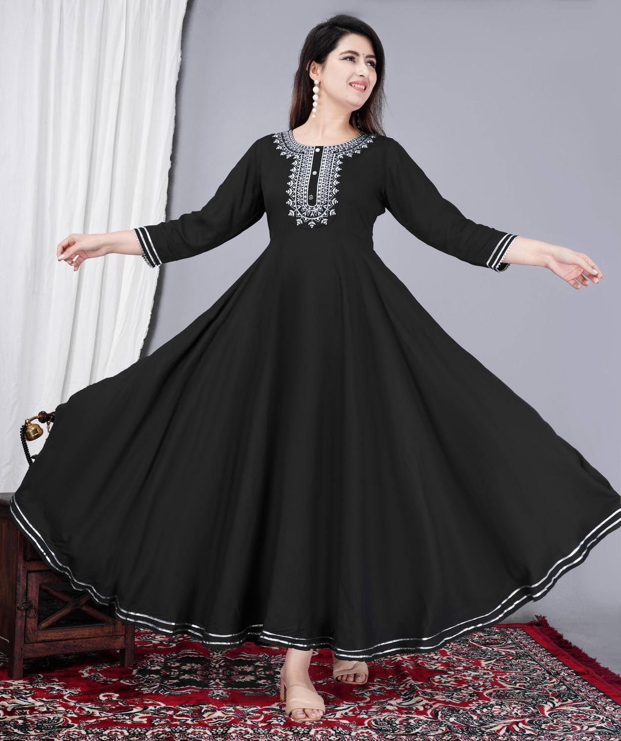 Image of Nikhat Anarkali Gown