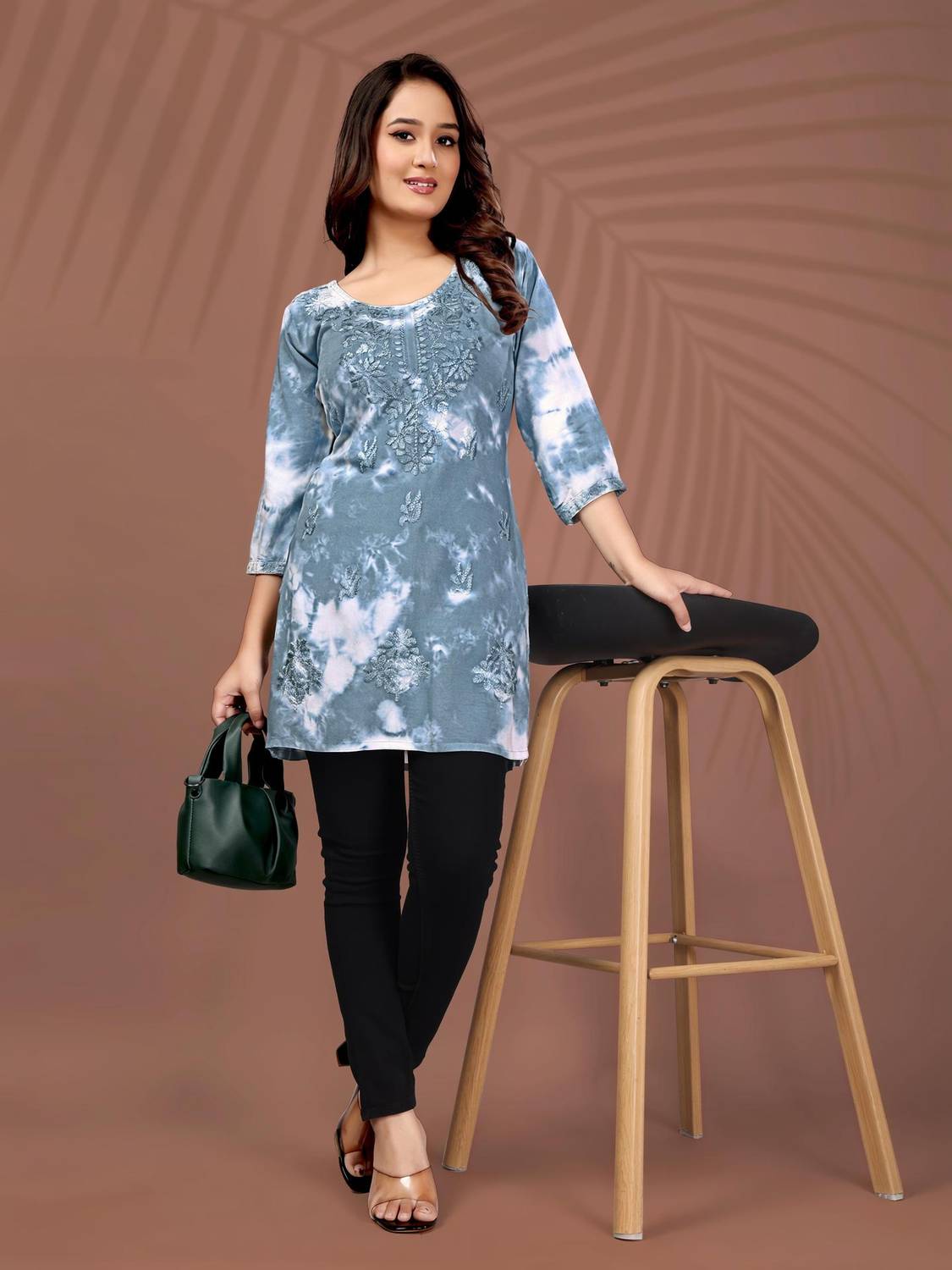 RUDRA LIFESTYLE Women Dyed/Ombre A-line Kurta