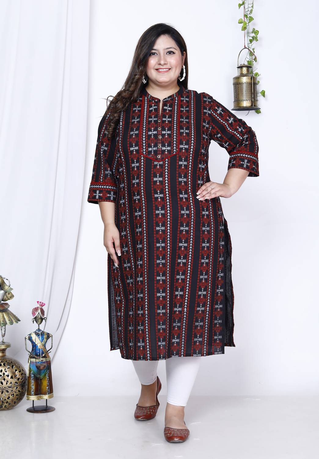 Swasti Women Abstract Pure Cotton Straight Kurta (Black)