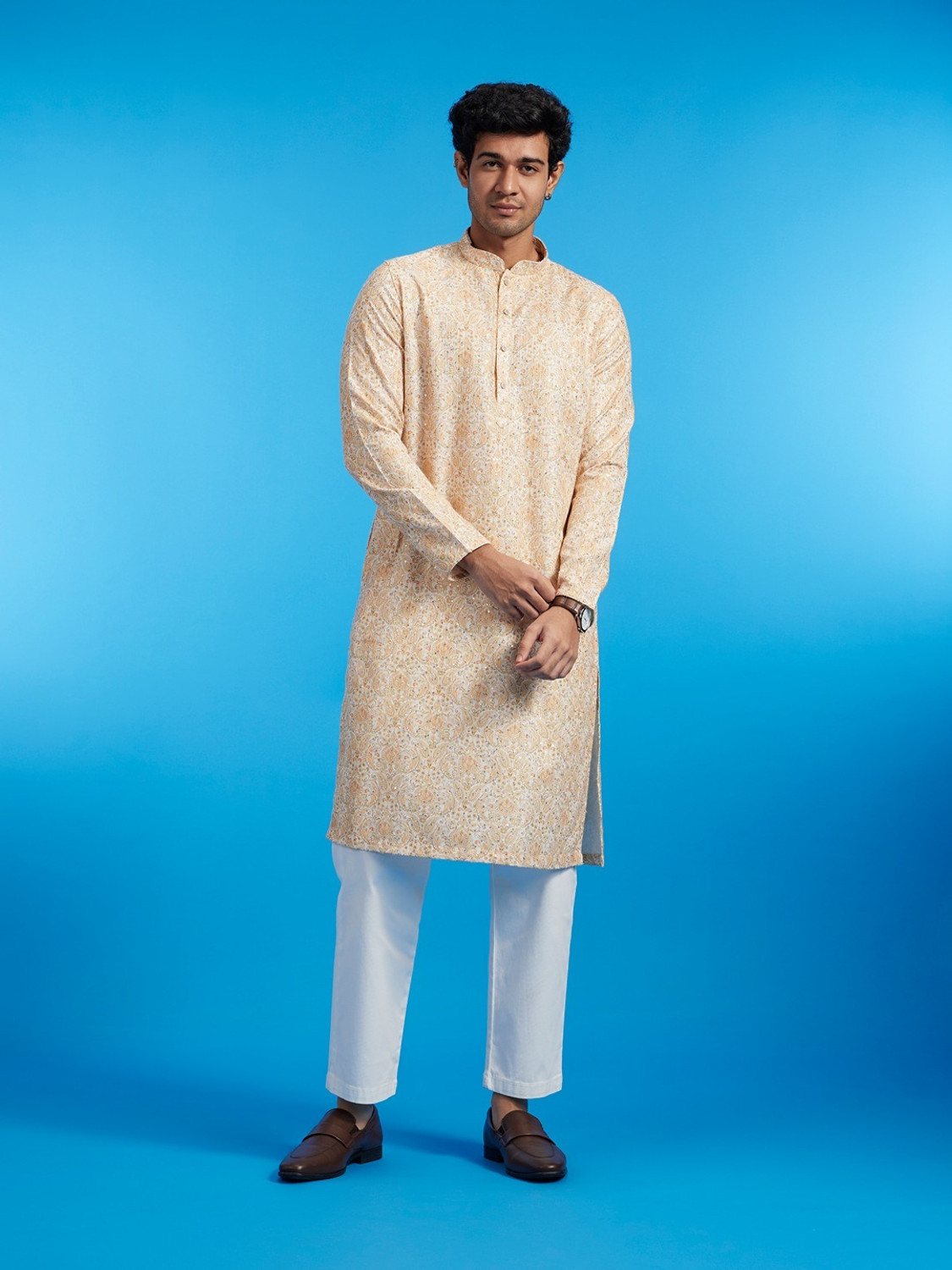 Image of DIWAS by Manyavar Men Paisley, Embroidered, Embellished, Printed Straight Kurta