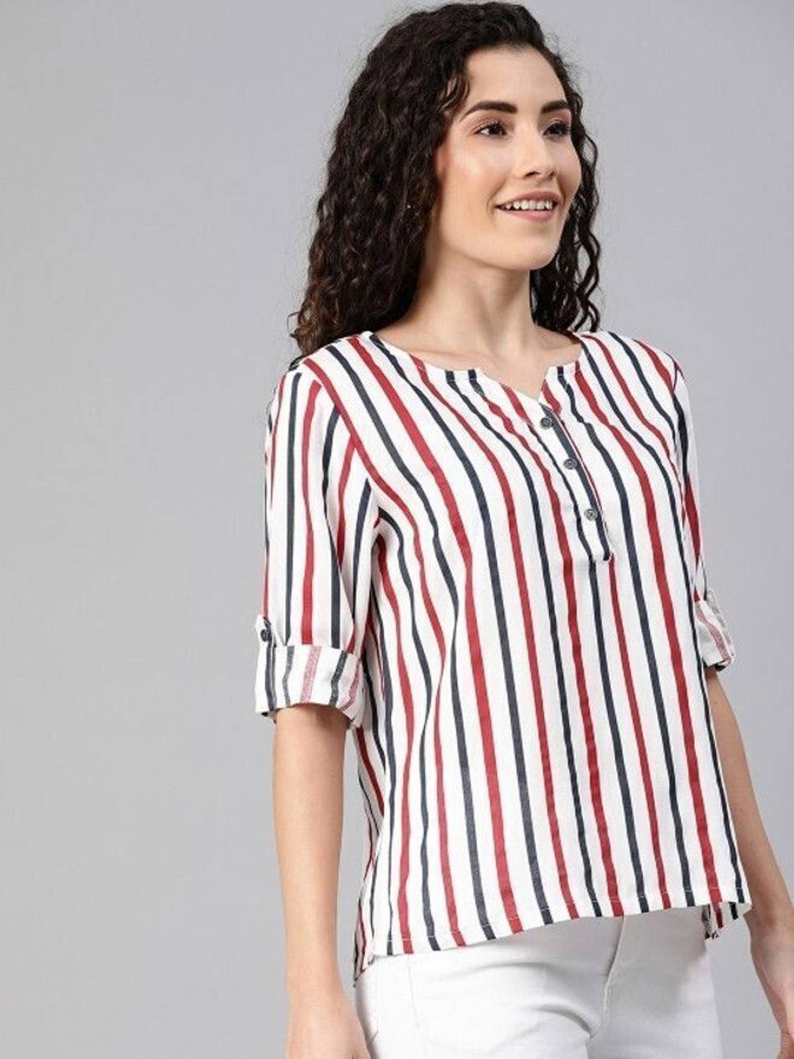 SHAKUDI FASHION Women Printed Viscose Rayon Straight Kurta (Multi