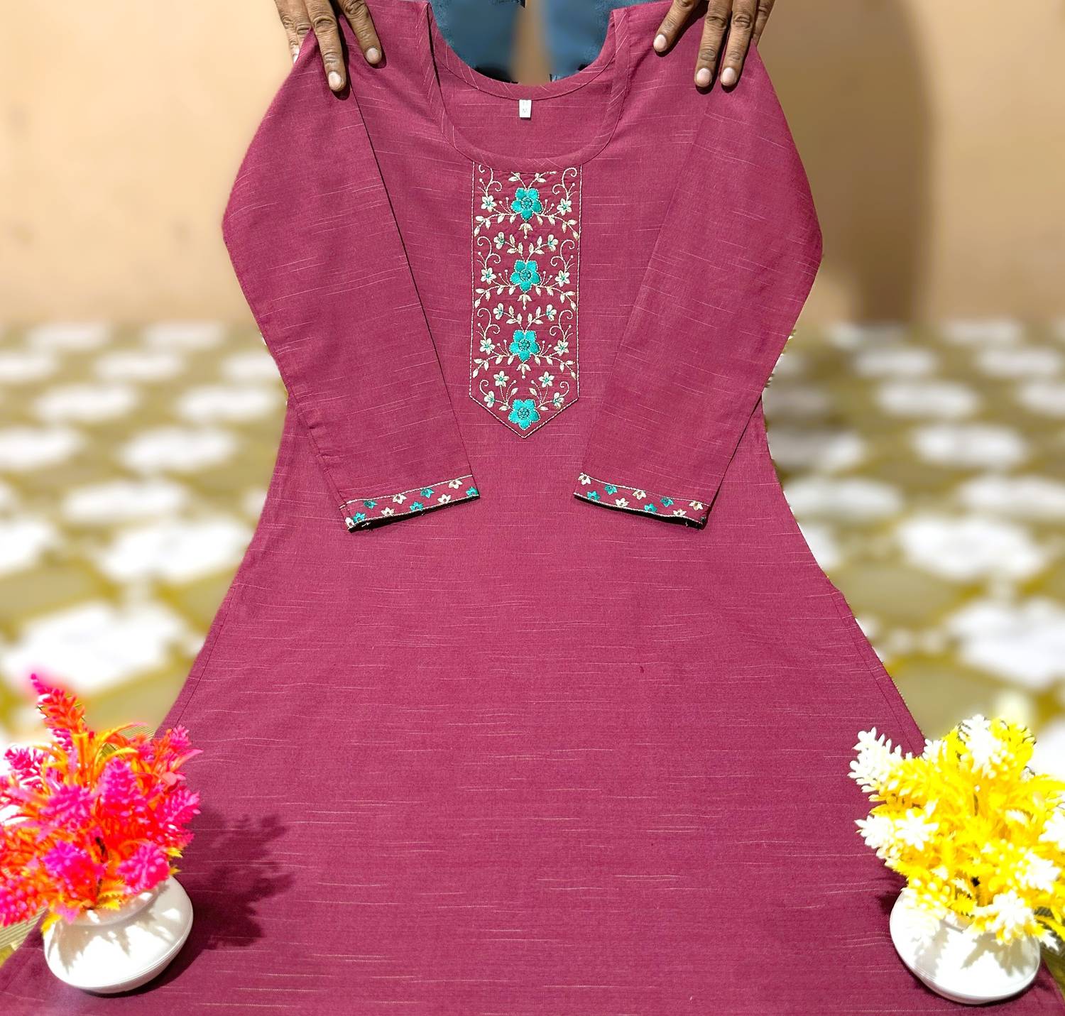 AUZAAI COLLECTION Women Self Design Straight Kurta