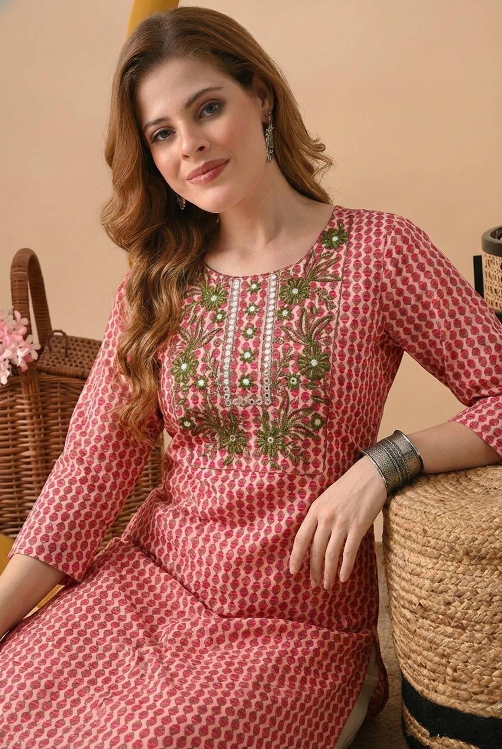 Surhi Women Embroidered Cotton Blend Straight Kurta (Multicolor)