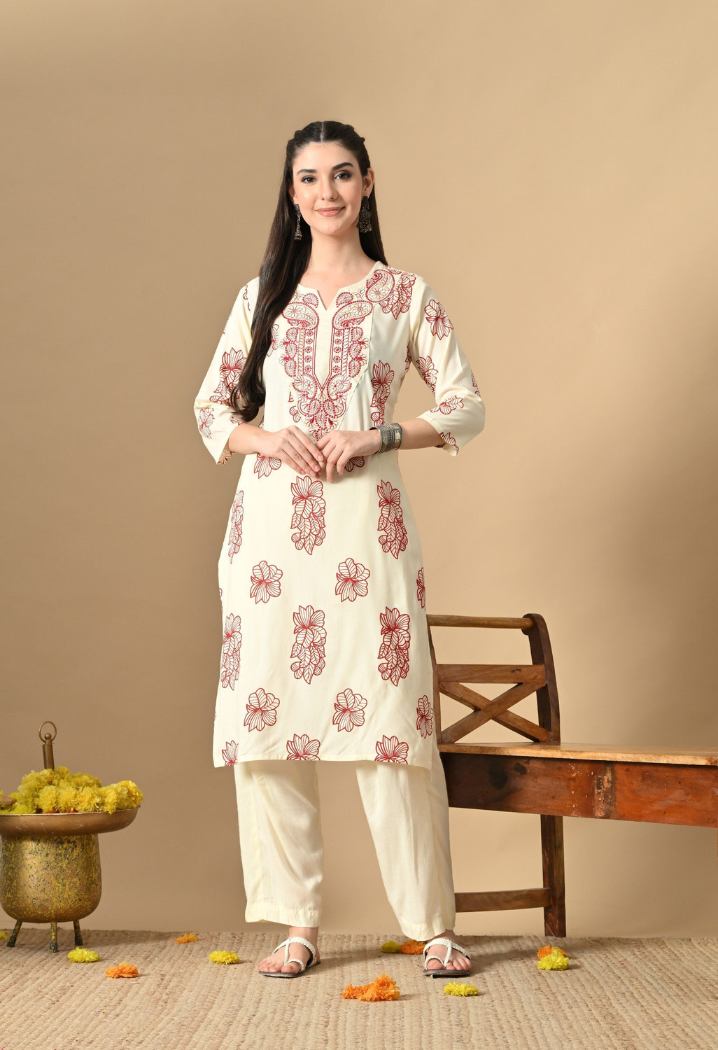 Image of Koito Women Embroidered Straight Kurta