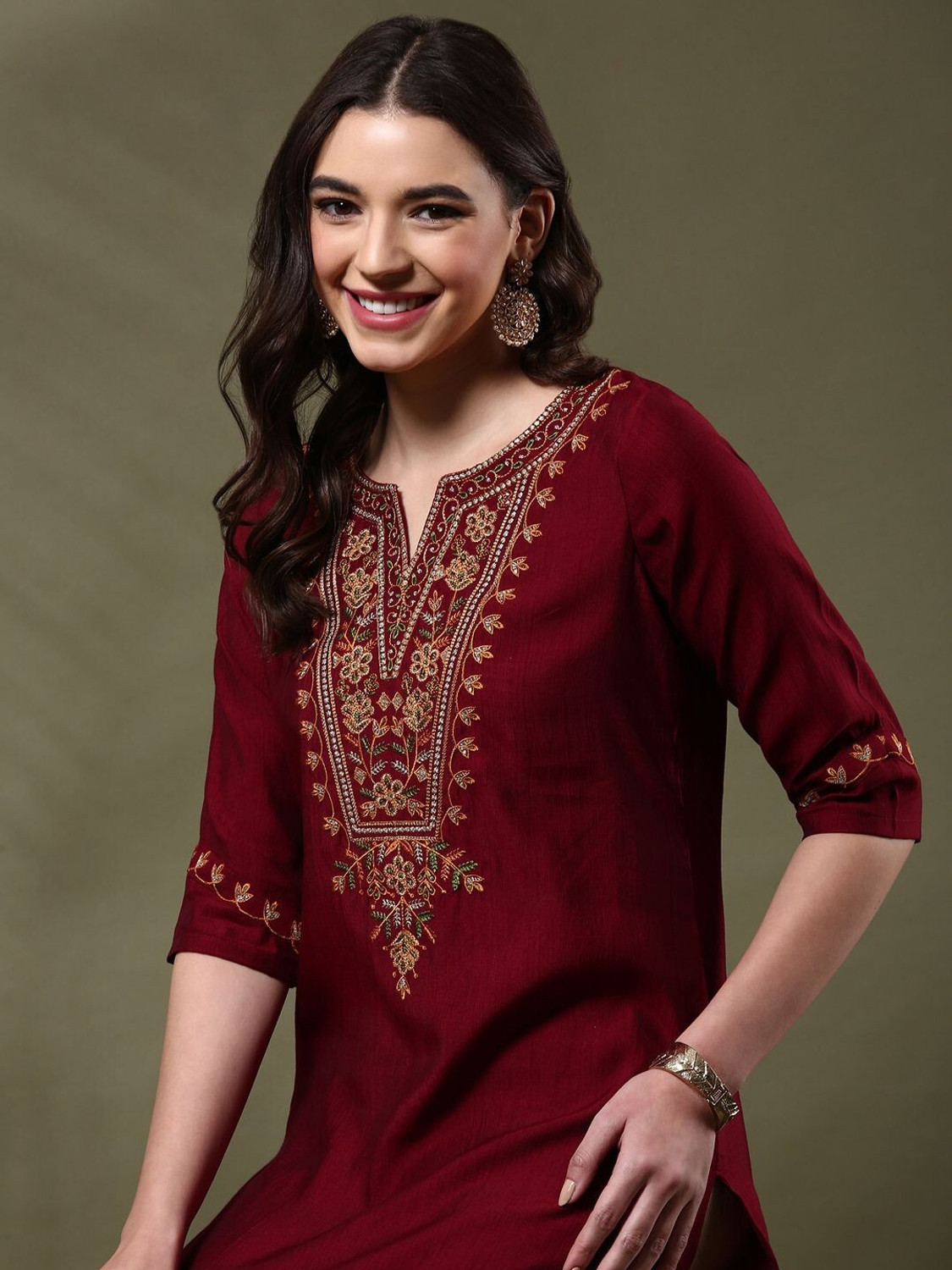 Image of Punky Women Embroidered Straight Kurta