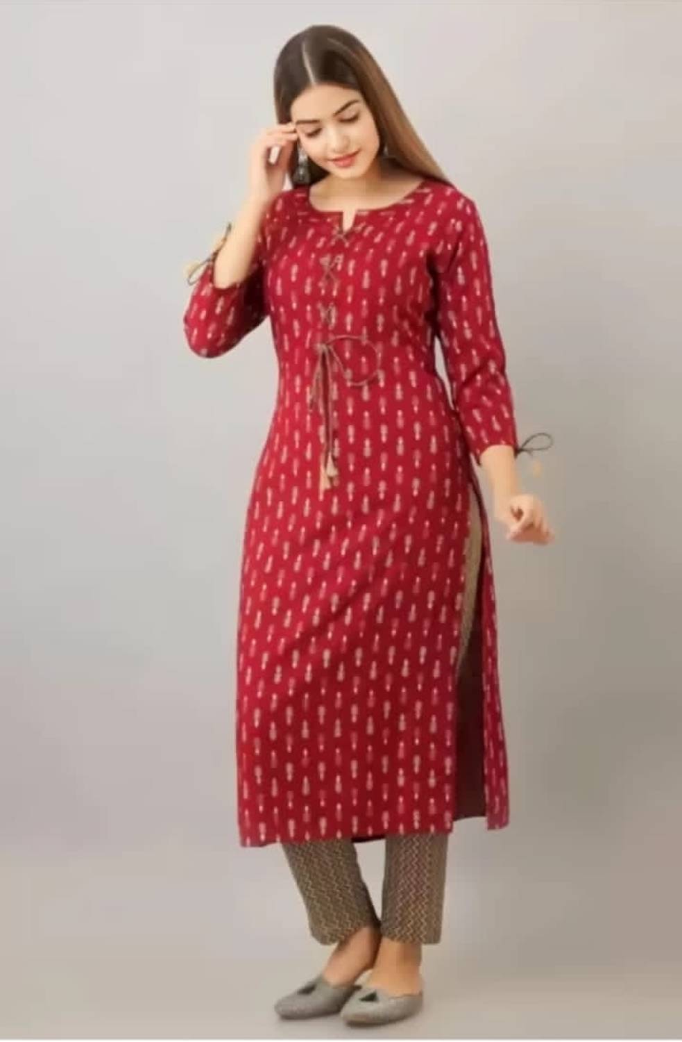 ORAANA Women Floral Print Viscose Rayon Straight Kurta (Maroon)