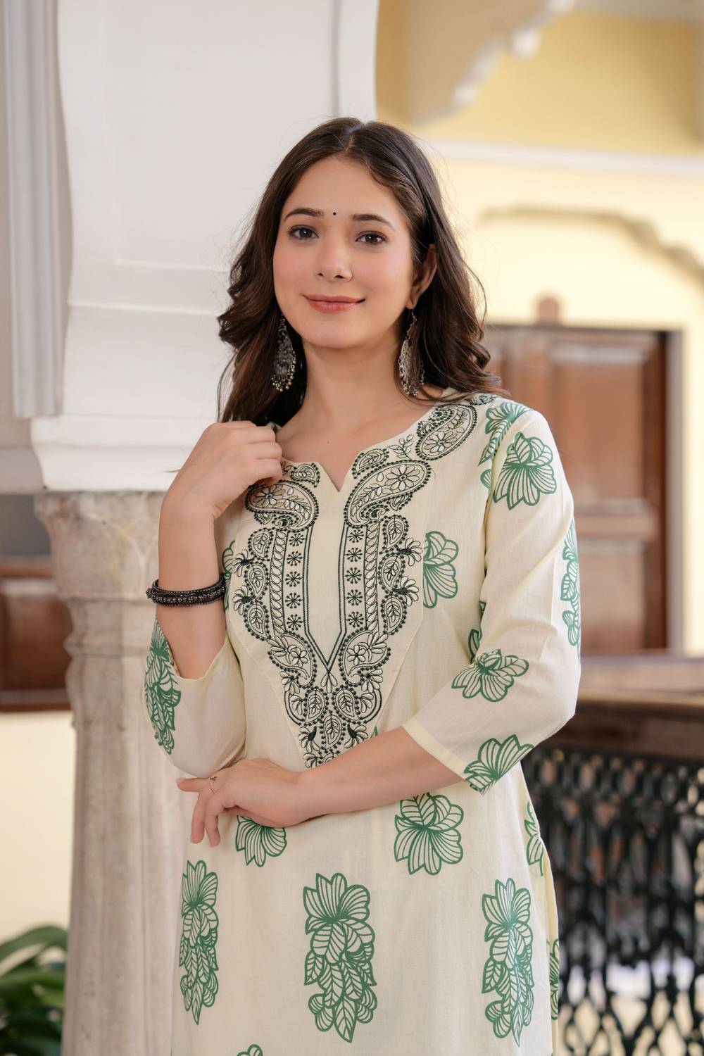 Koito Women Printed Pure Cotton Straight Kurta (Green)