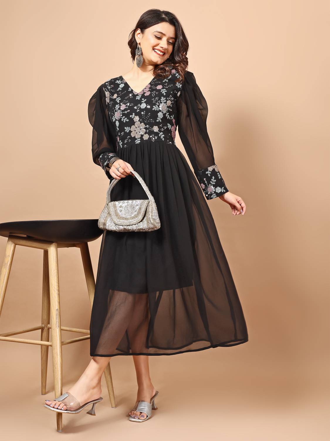Youthnic Women Embroidered Georgette Anarkali Kurta (Black)