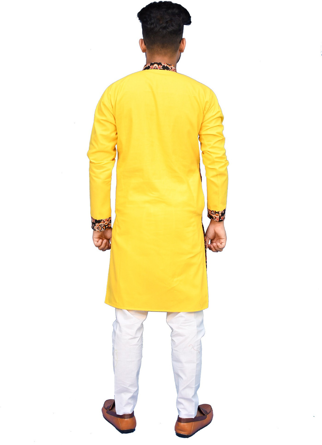 Image of Rainbow Cloths Men Kurta Pyjama Set