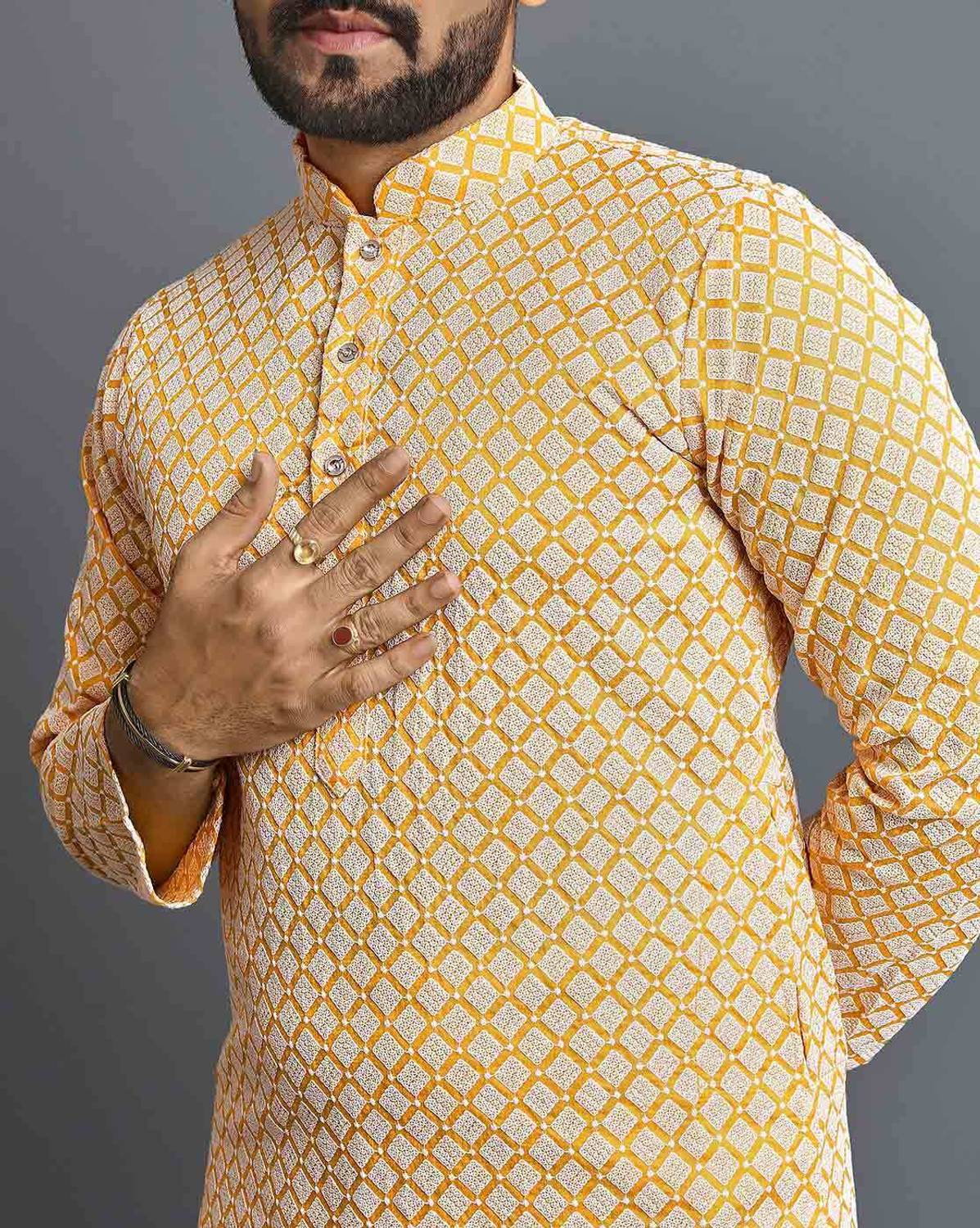 Progetto Embroidered Cotton Blend Straight Kurta for Men