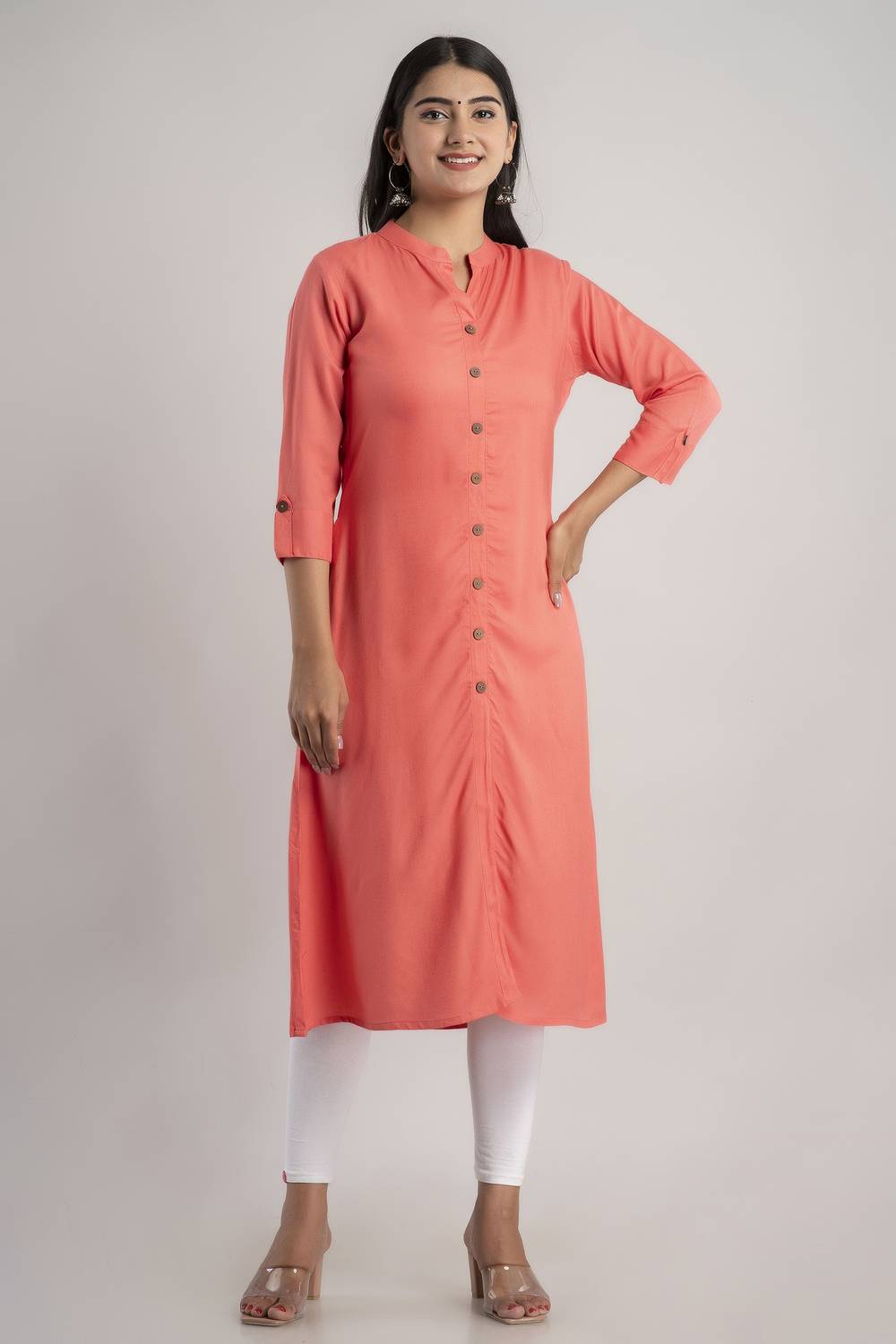 Ankhnoor Women Self Design Straight Kurta