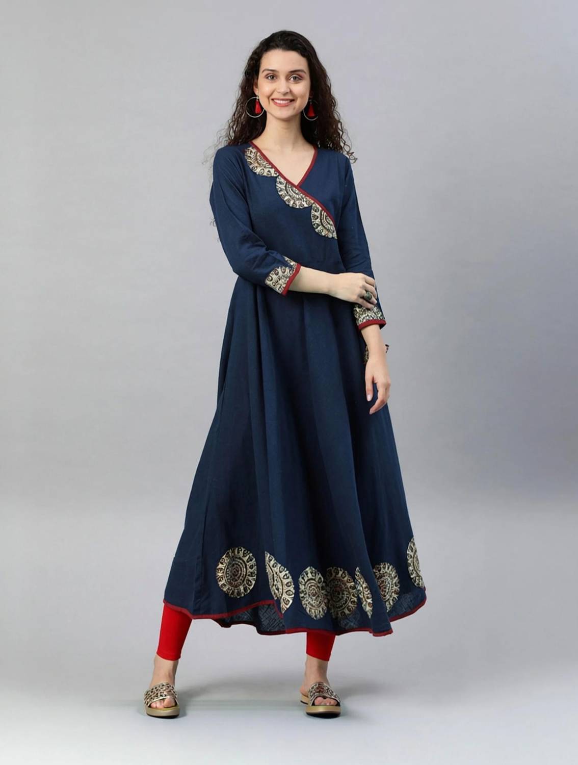 IKRASS Women Solid Anarkali Kurta