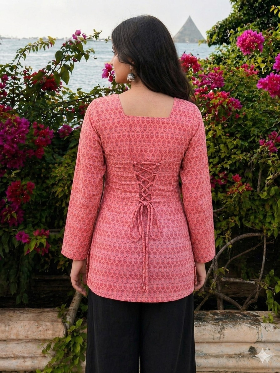 Image of SAADGEE BY KAMLA FABRICS Women Printed Straight Kurta