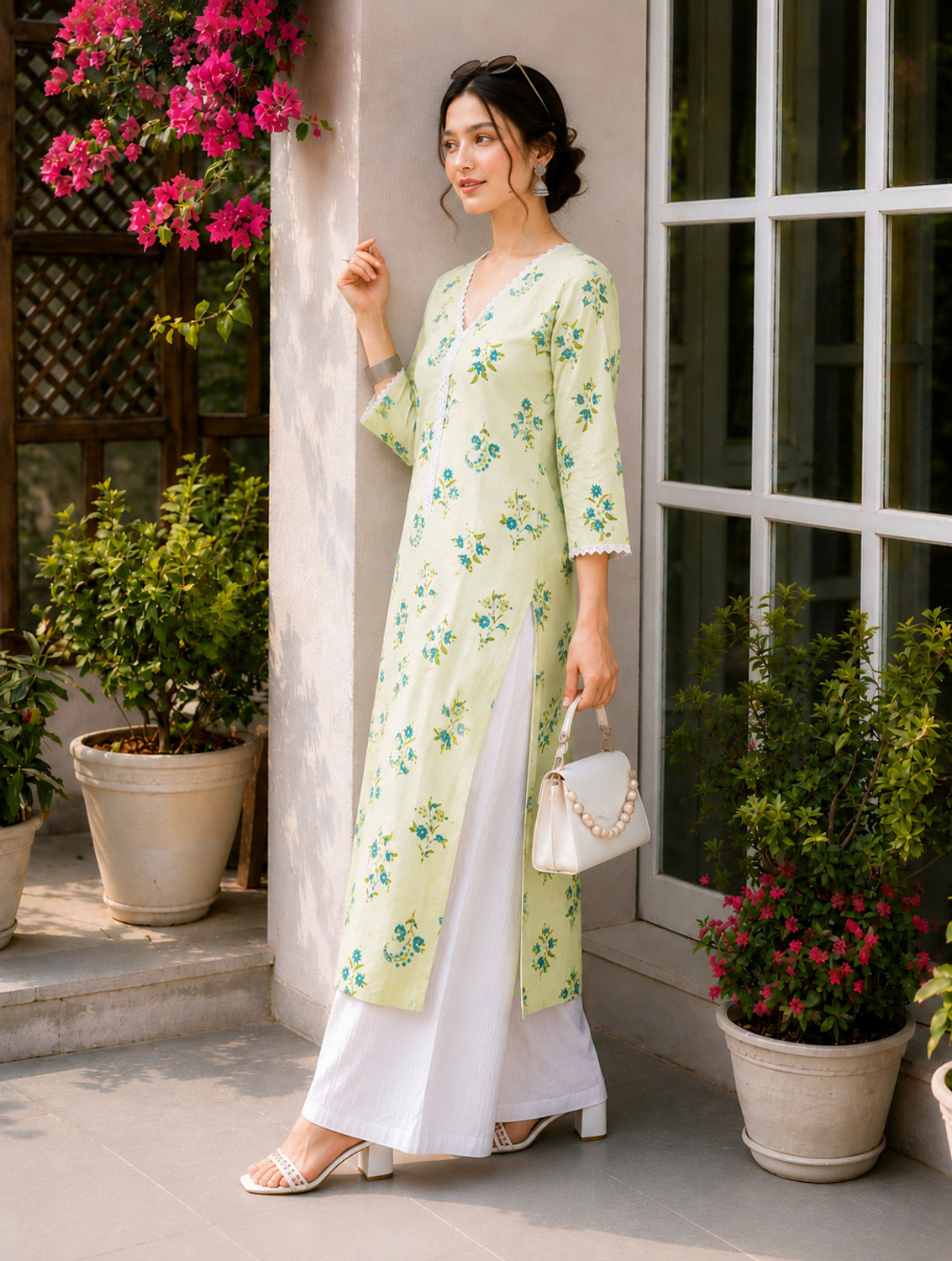Image of Fyunl Women Printed Straight Kurta