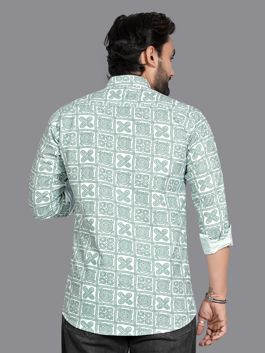 Image of Svatantra Men Printed Straight Kurta