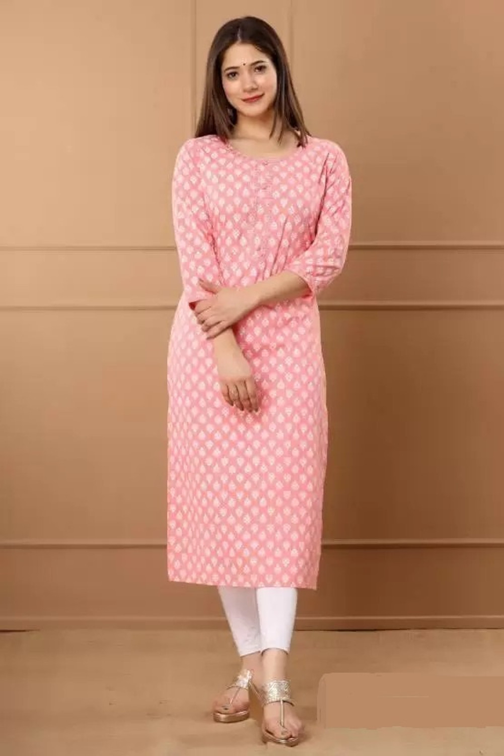 Image of Vnyashri Women Embroidered A-line Kurta