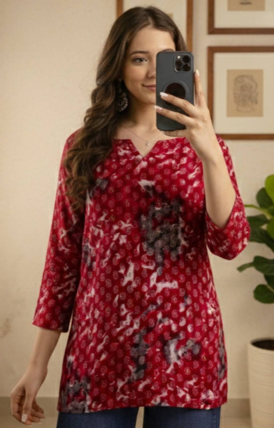Zyla Women Printed Viscose Rayon Straight Kurta (Maroon)