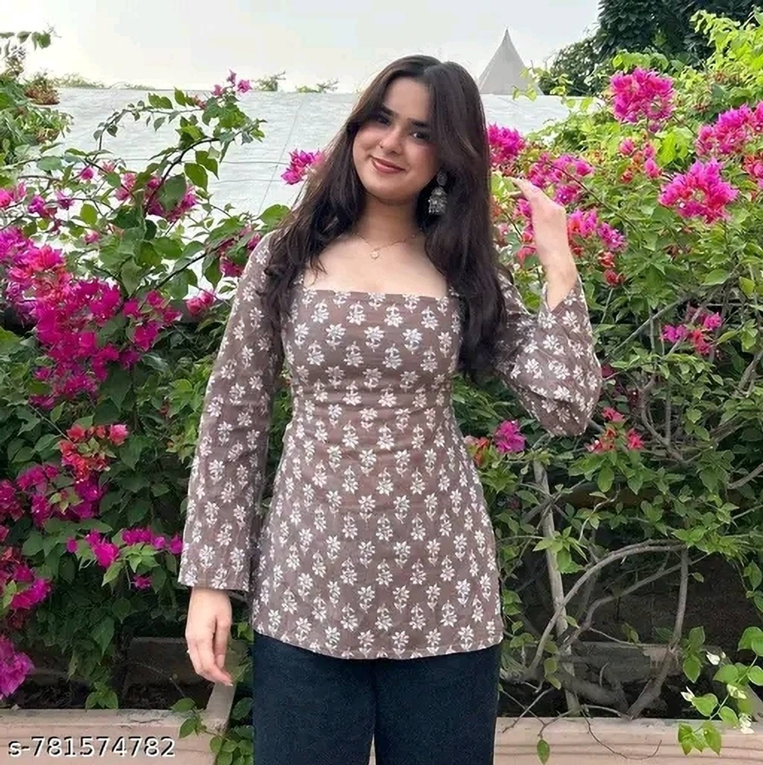 LAKSHMA Women Black Floral Tunic Kurta - Image 3