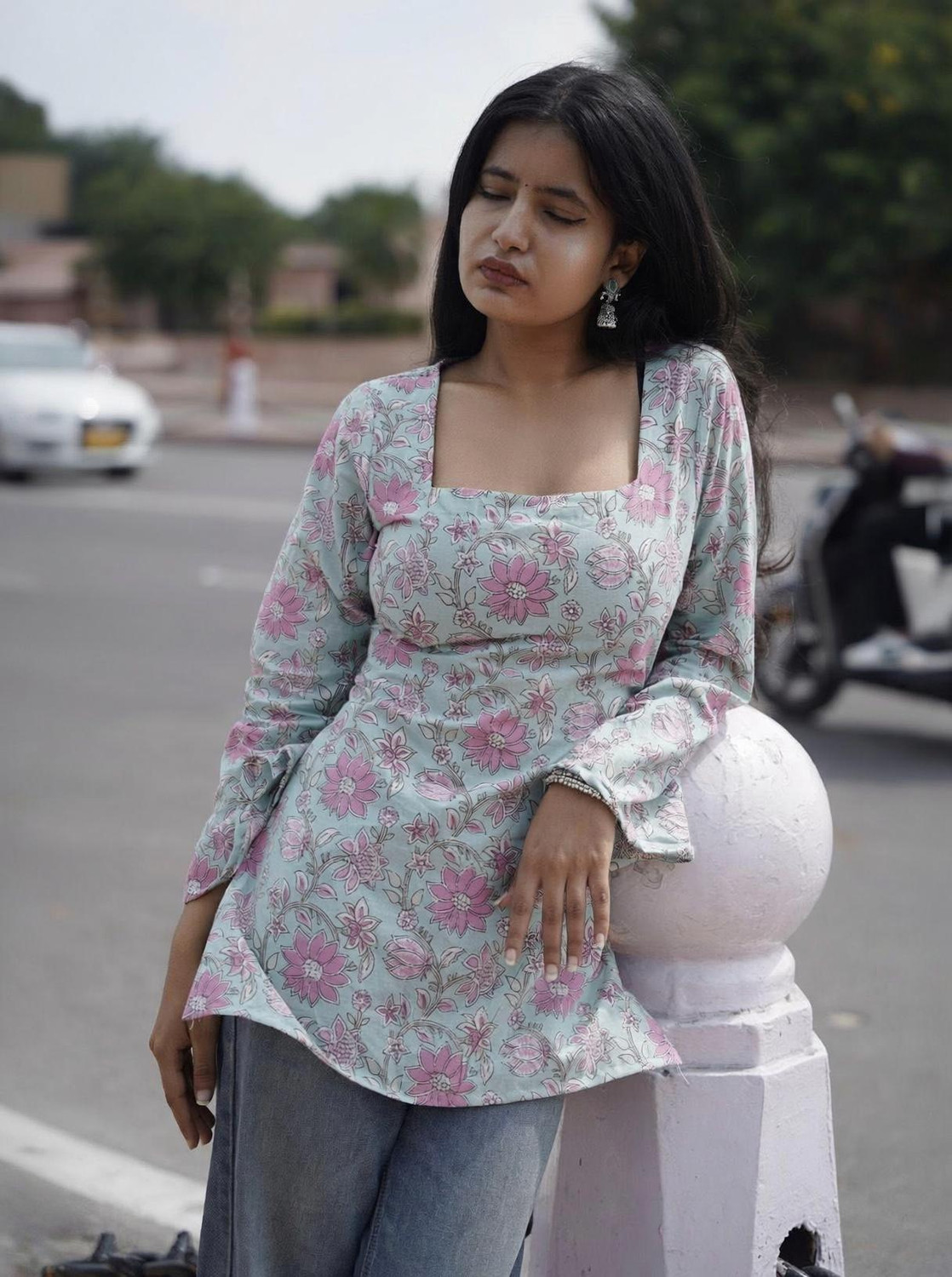 Image of RAJAM Women Printed Straight Kurta