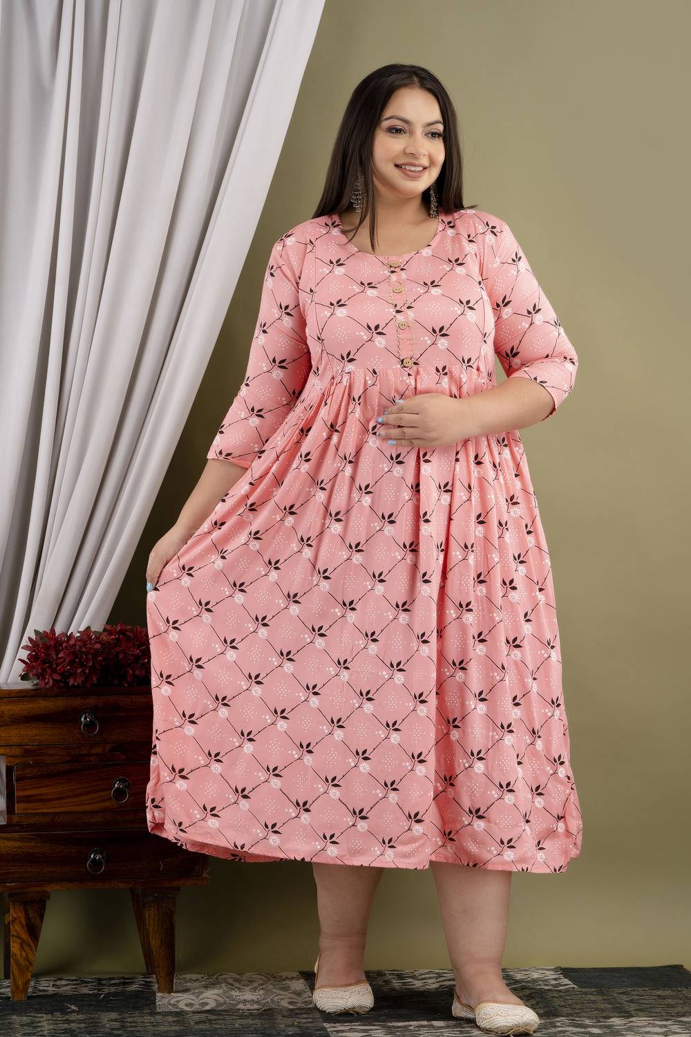 Zyla Women Printed Viscose Rayon Anarkali Kurta (Pink)