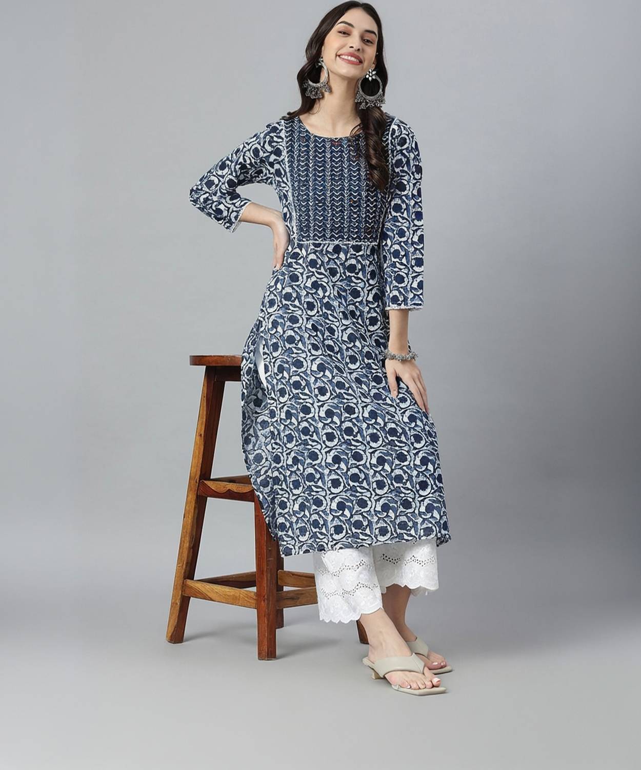 NEW STYLISH Women Self Design Cotton Blend Straight Kurta (Blue)