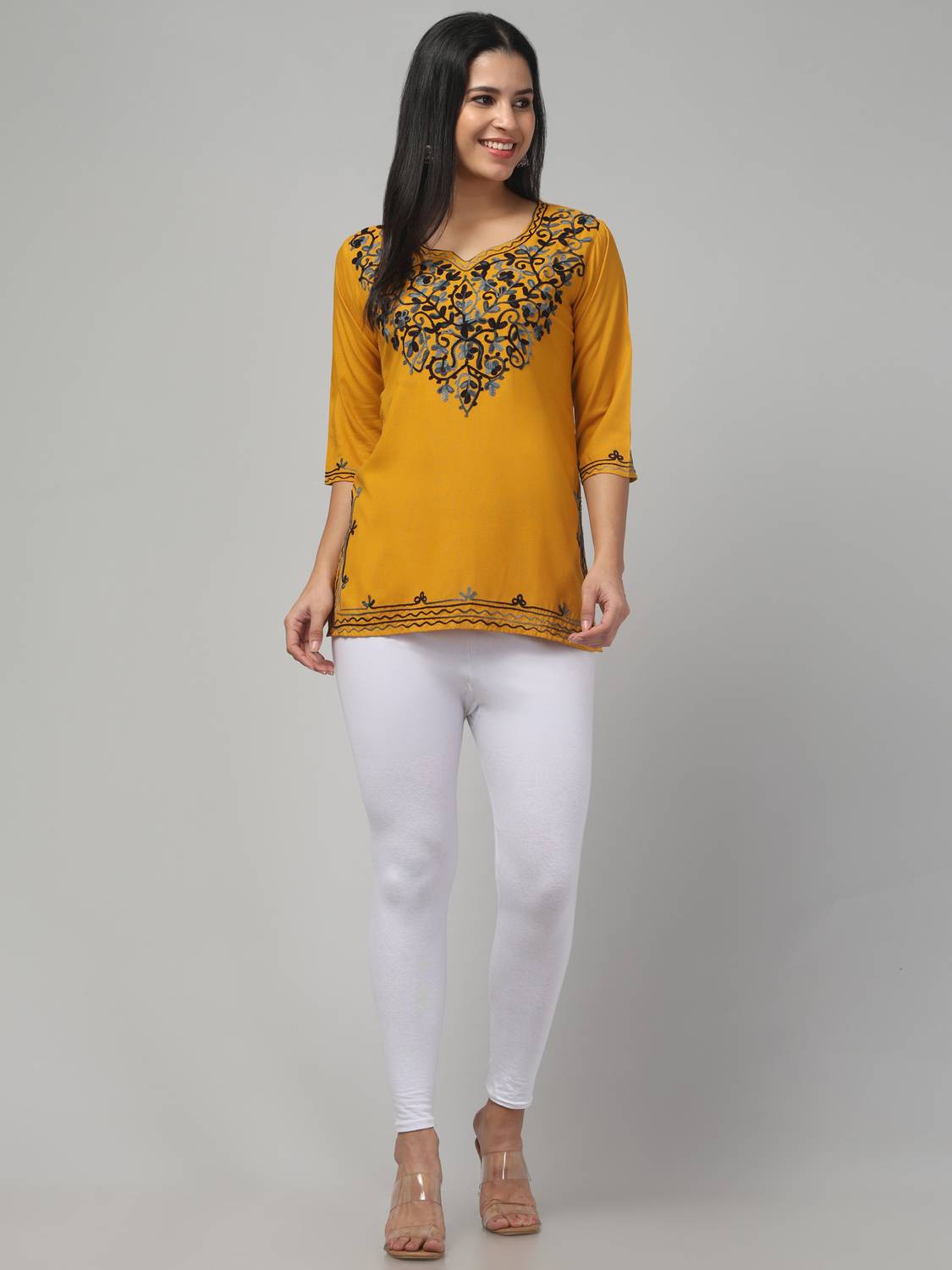 ILMA CREATION Women Embroidered Straight Kurta