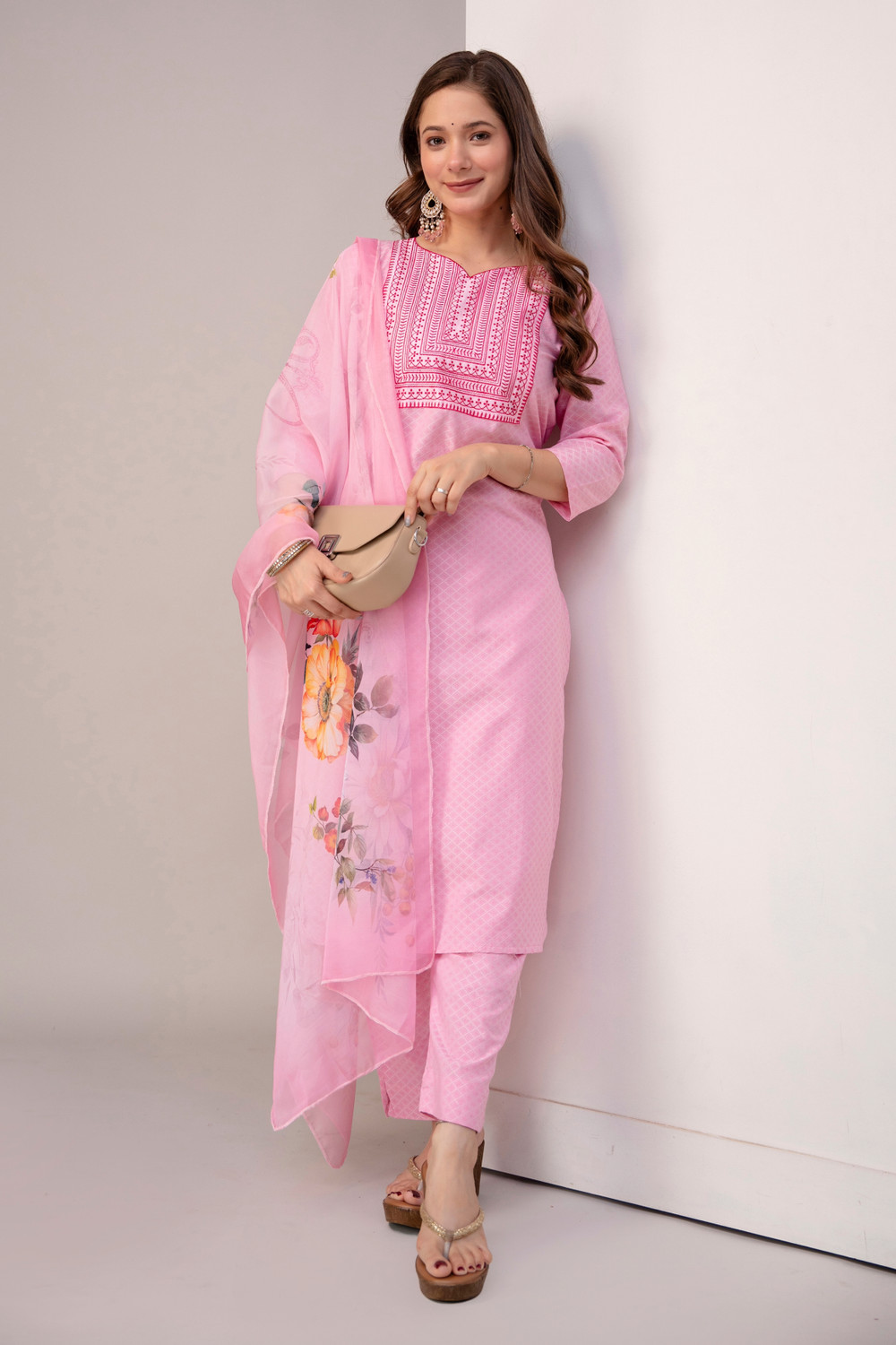 Image of DIGIFAB Women Embroidered, Floral Print A-line Kurta