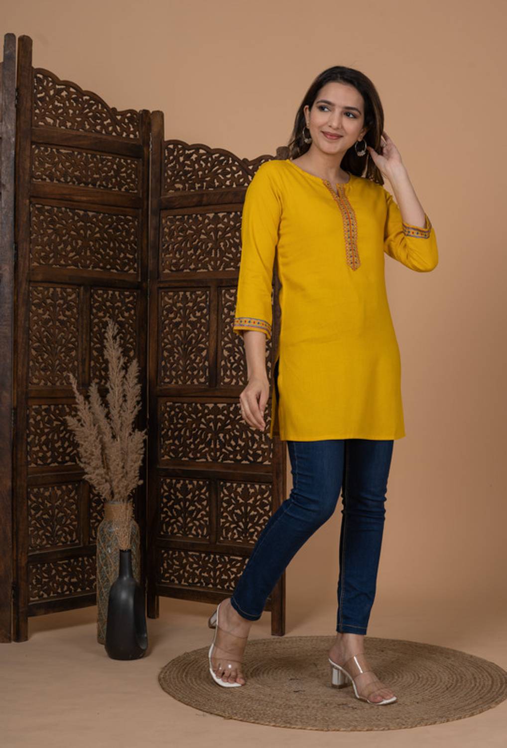 Annsh Apparel Women Printed Straight Kurta