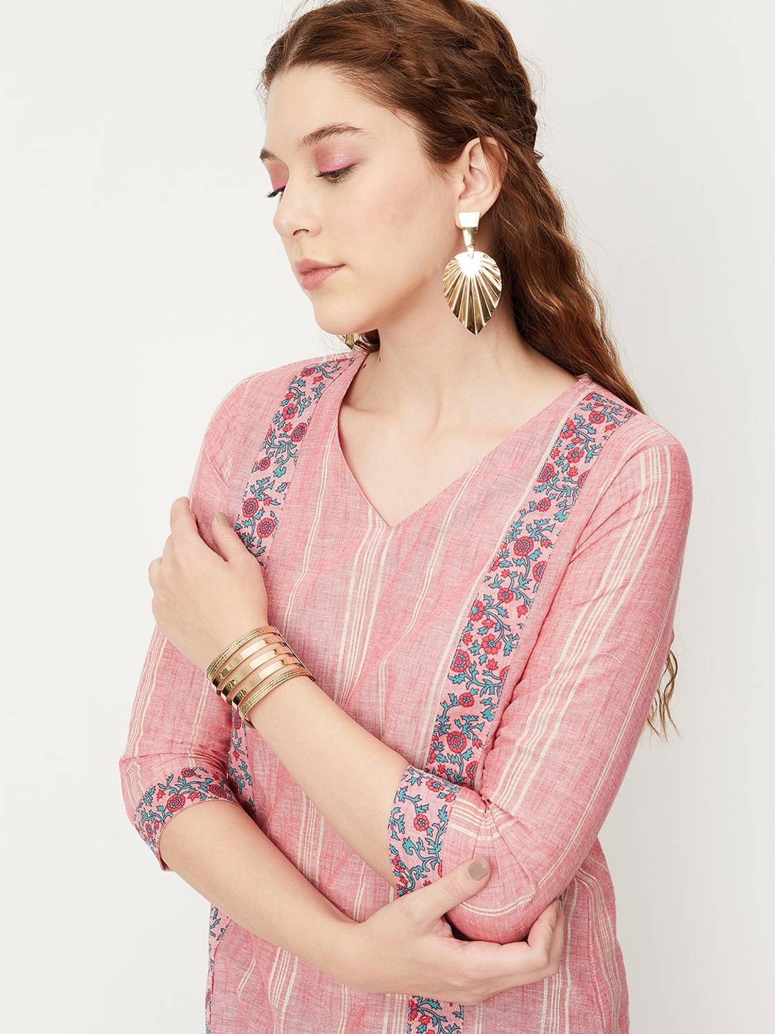 max Women Floral Print Pure Cotton Straight Kurta (Pink)