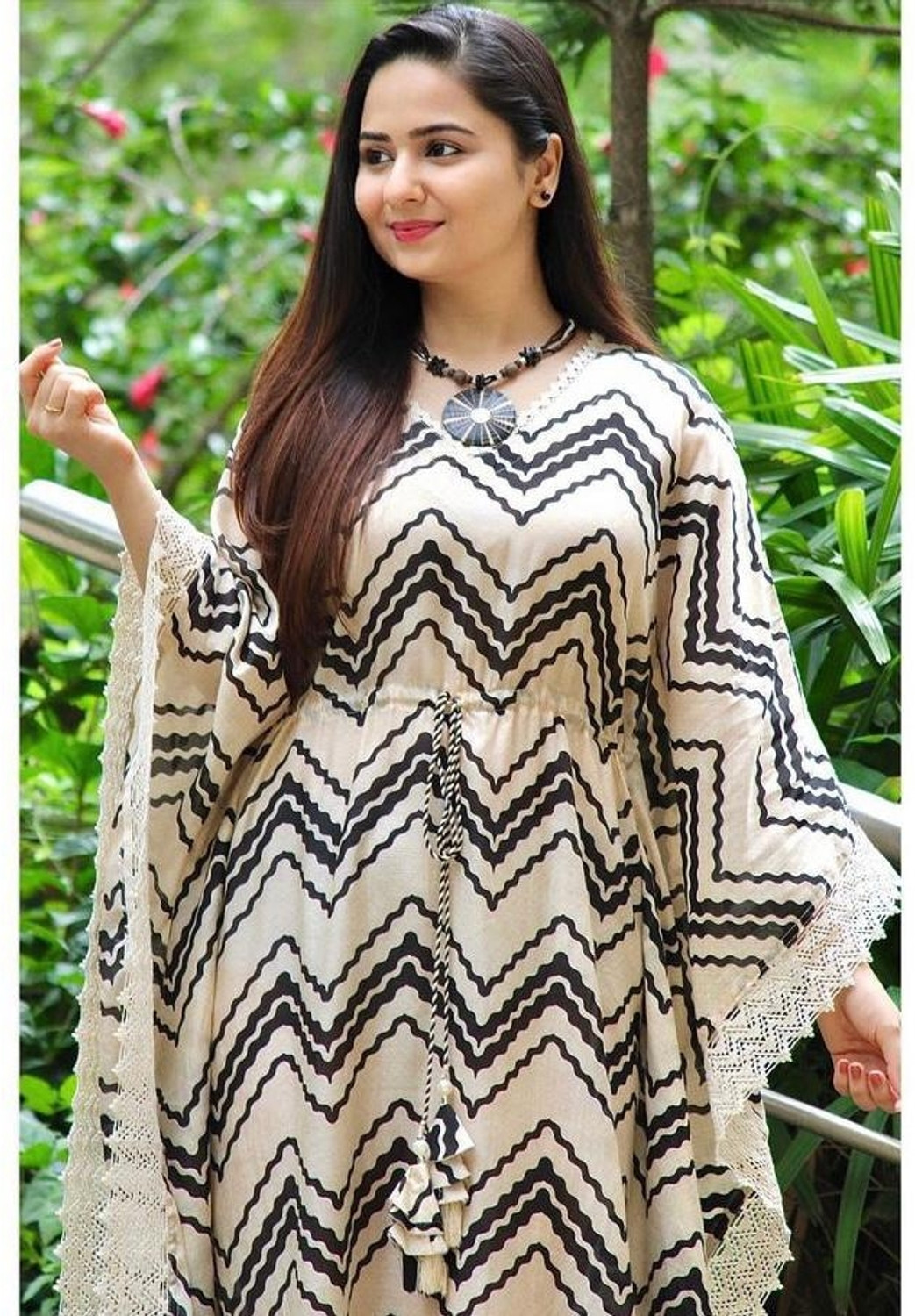 Image of Wawlooks Women Geometric Print Flared Kurta