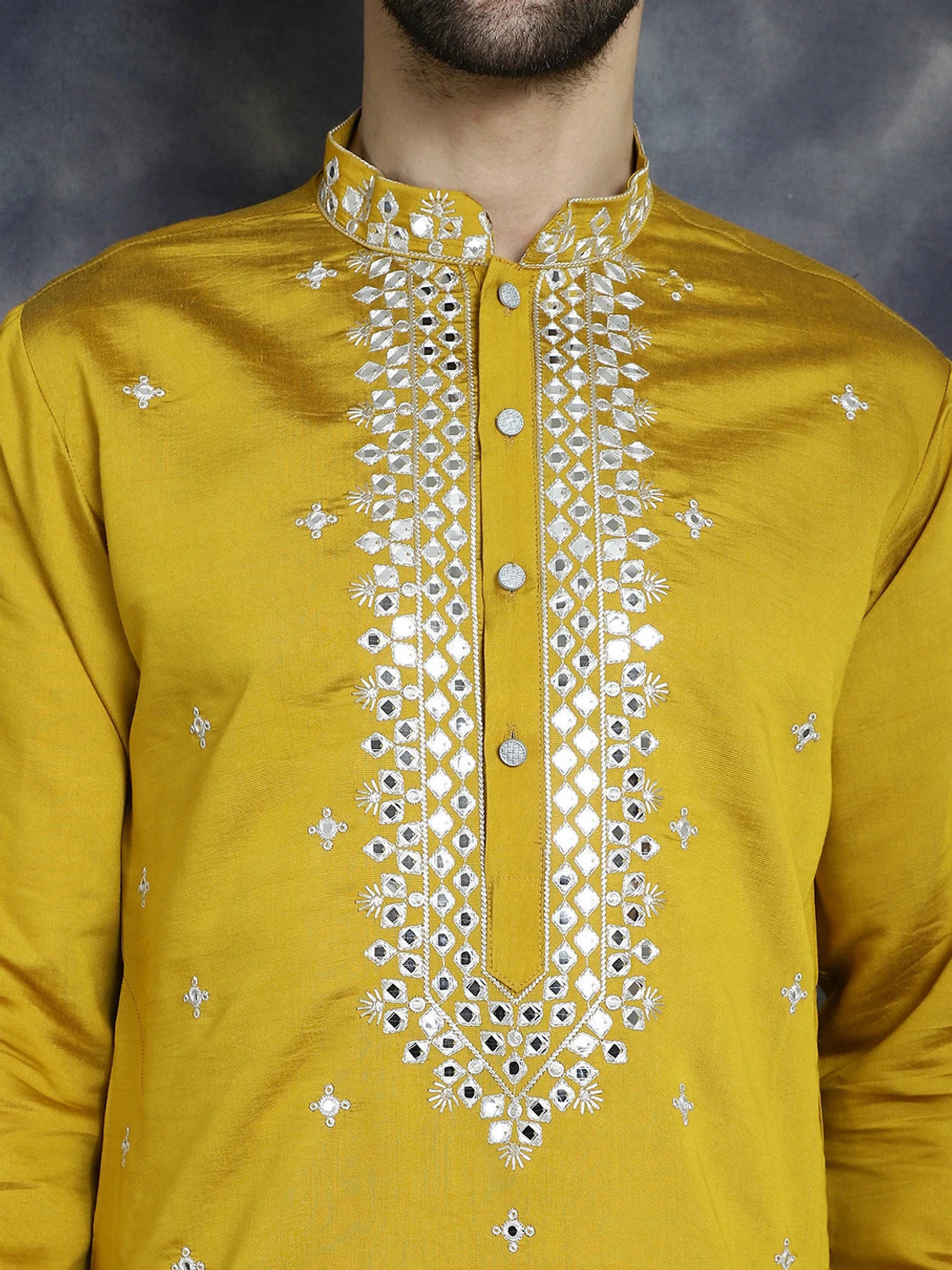 Image of Jompers Men Embroidered, Embellished Straight Kurta
