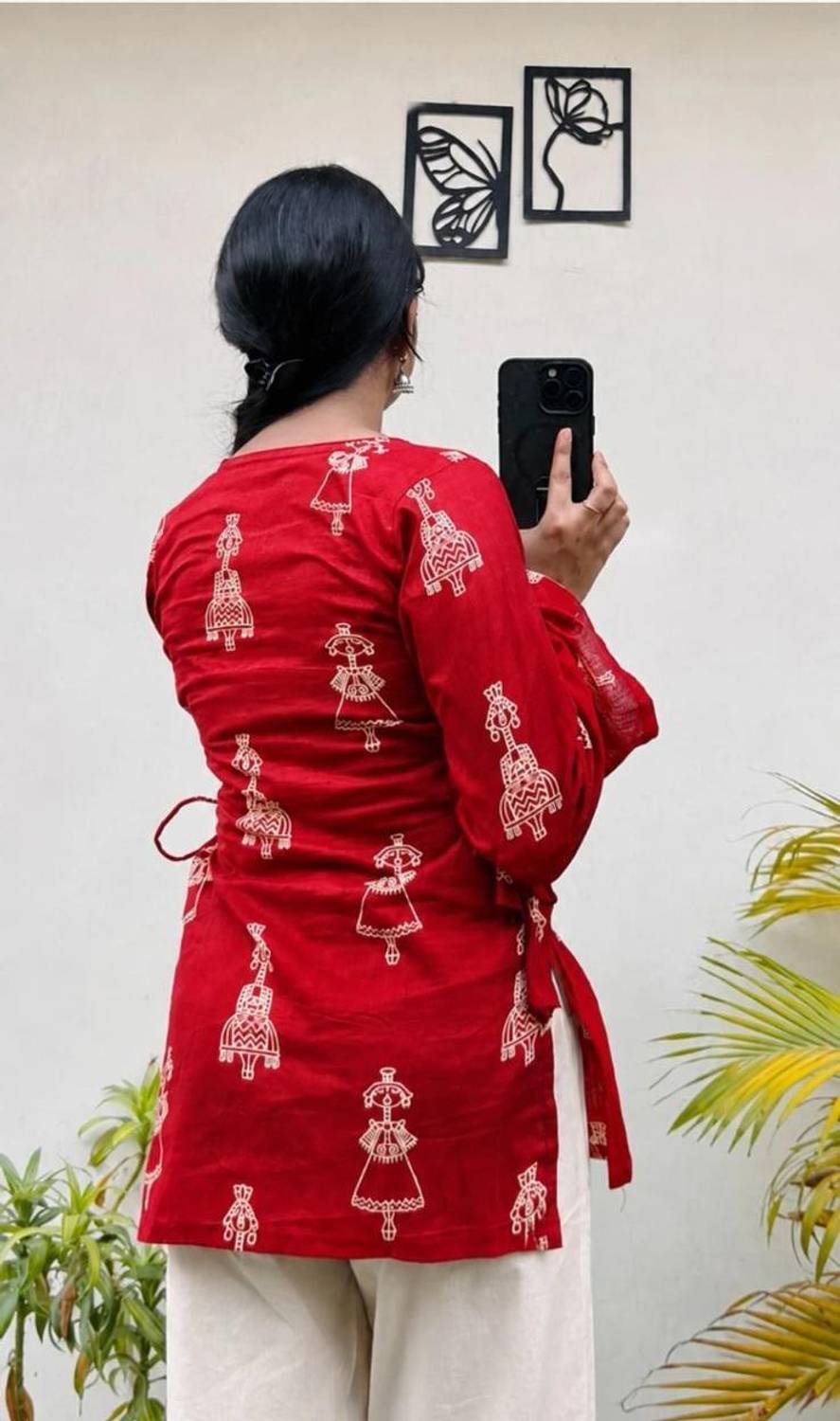 ZANVIRA Women Red Printed Straight Kurta - Image 2