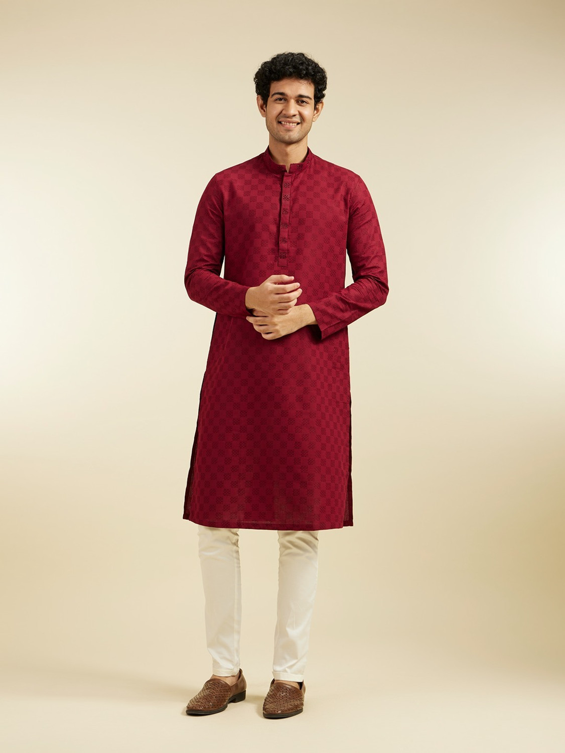 Image of DIWAS by Manyavar Men Self Design Straight Kurta