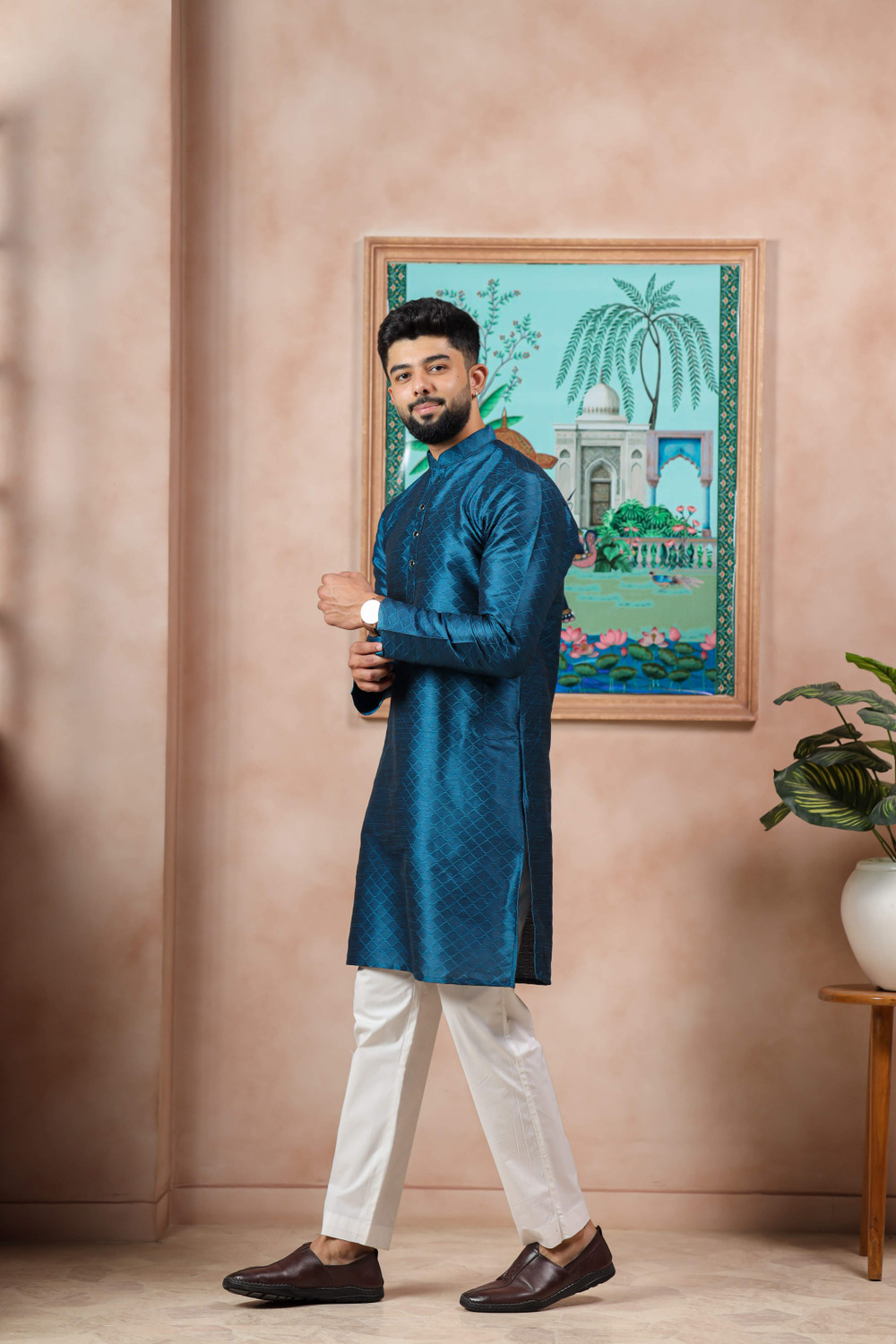 Image of Koshin Men Self Design Straight Kurta