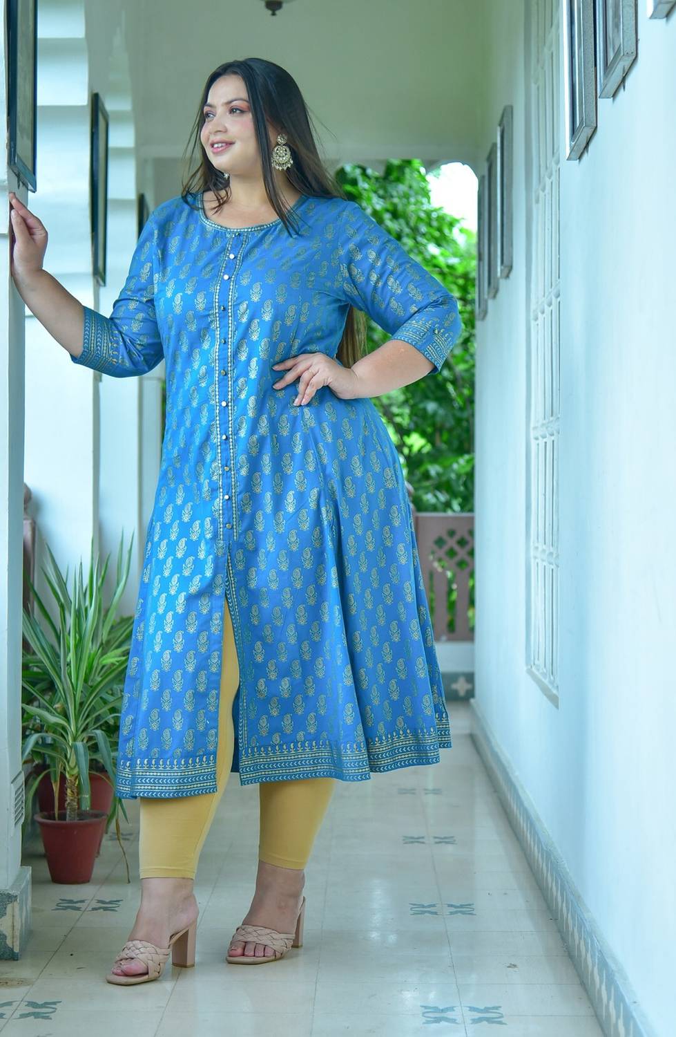AKIKO Women Floral Print Anarkali Kurta