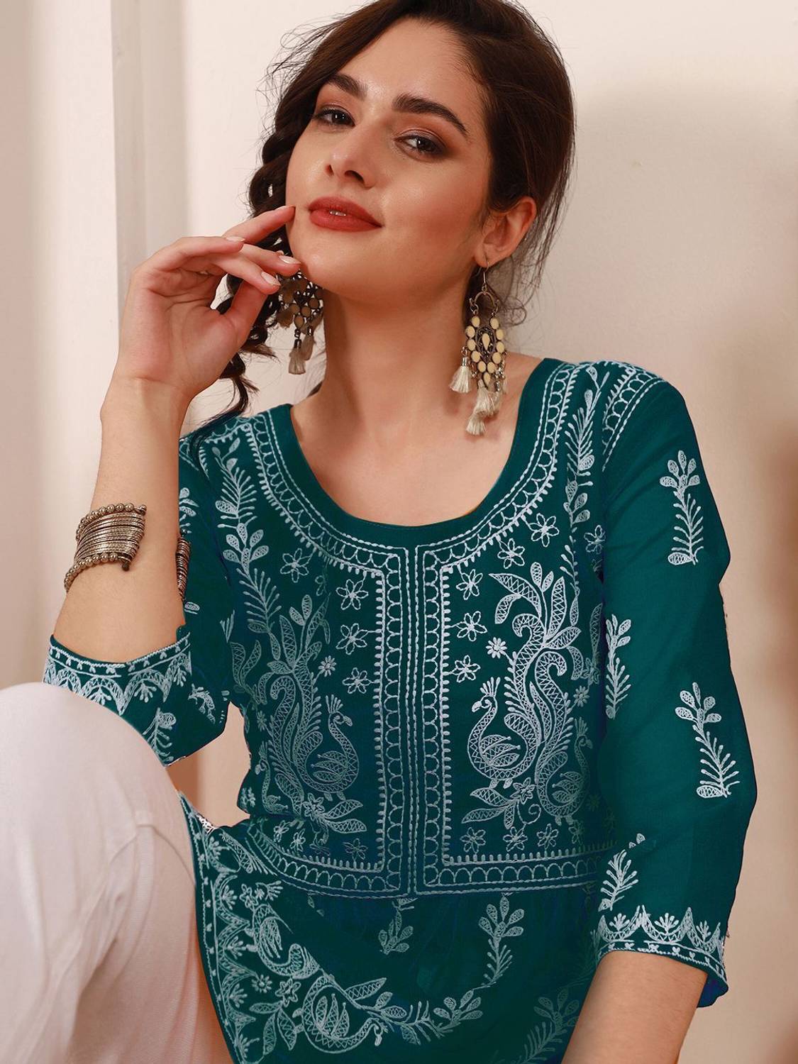 Youthnic Women Chikan Embroidery Georgette Flared Kurta (Green)