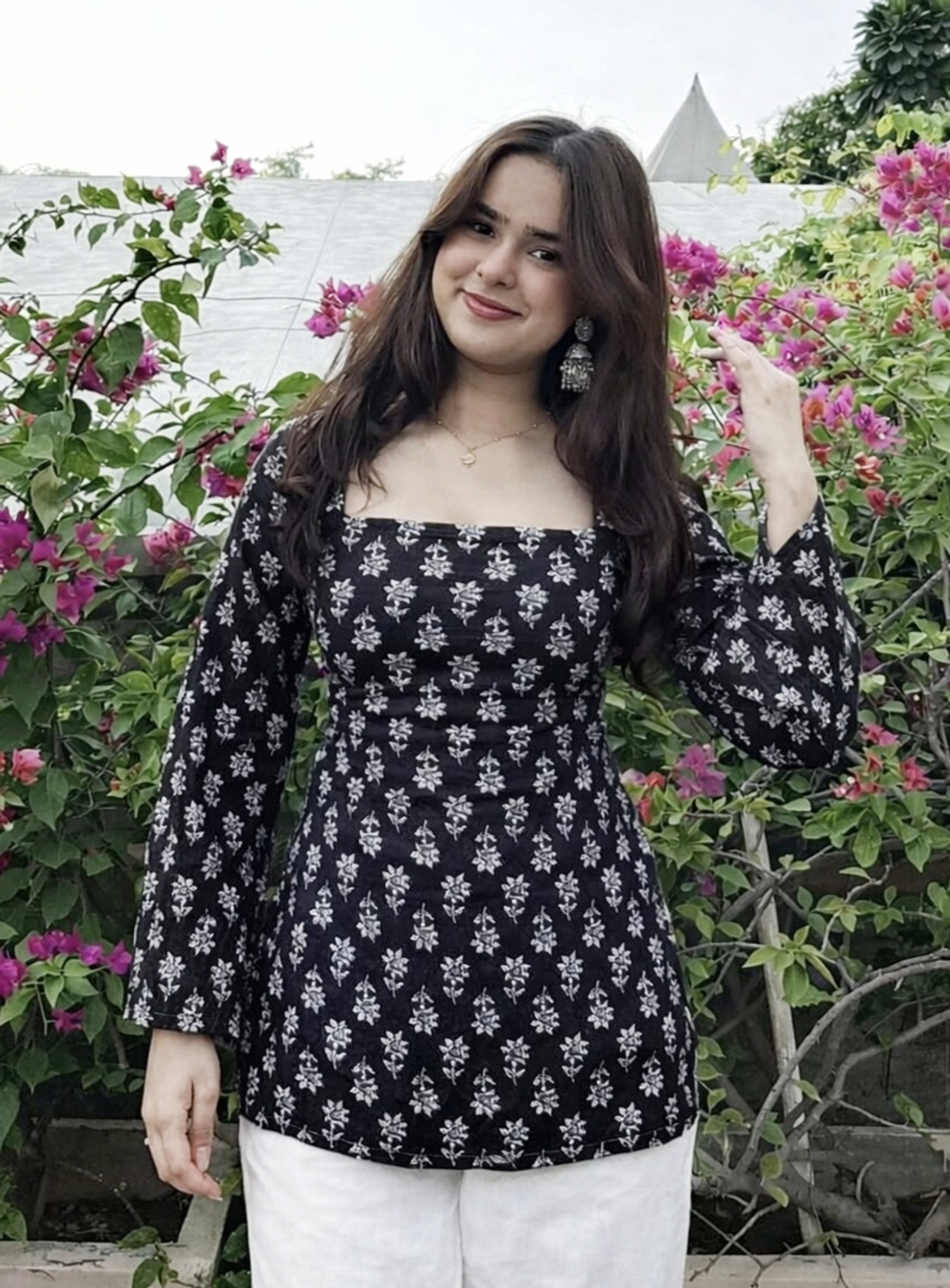 Image of neeravcreation Women Printed Straight Kurta