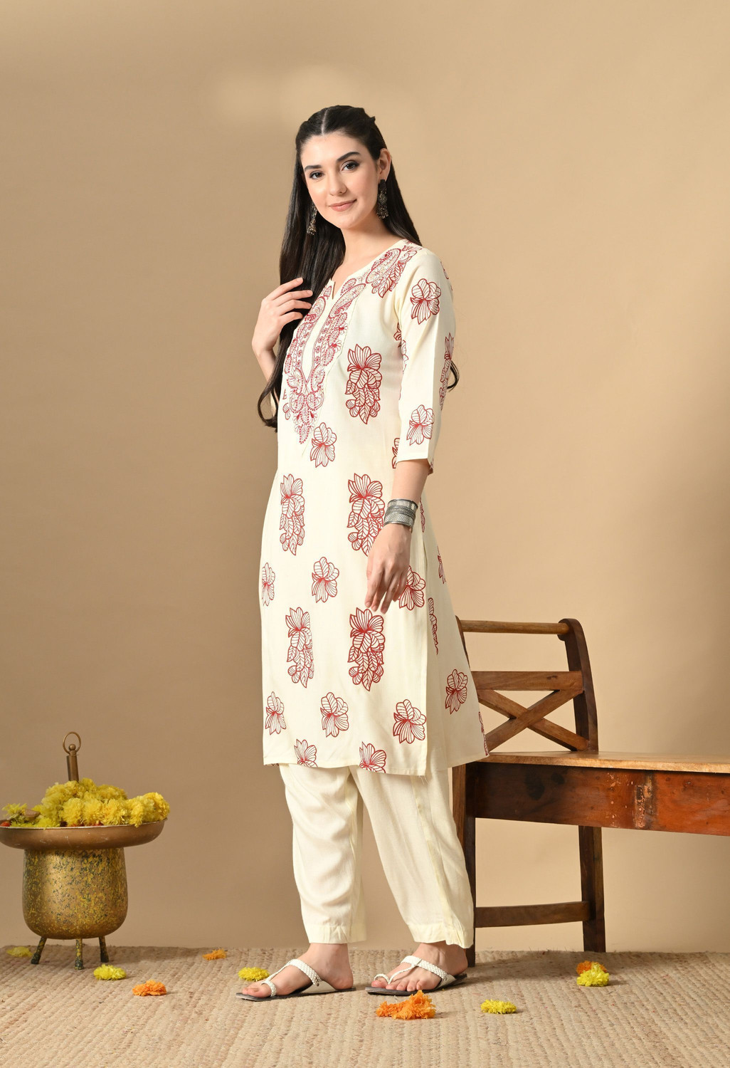 Image of Koito Women Embroidered Straight Kurta