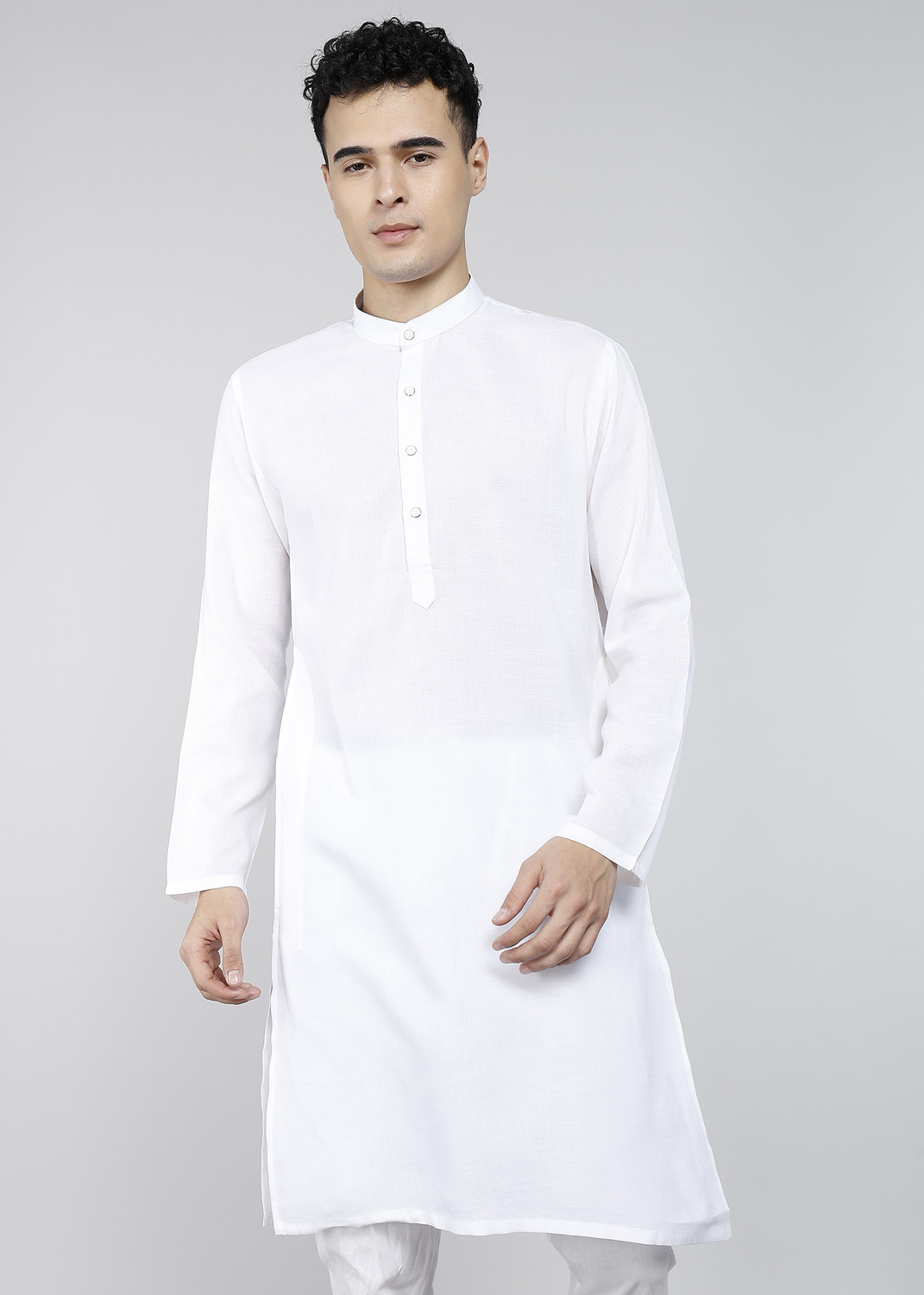 Image of Punya Men Solid Straight Kurta