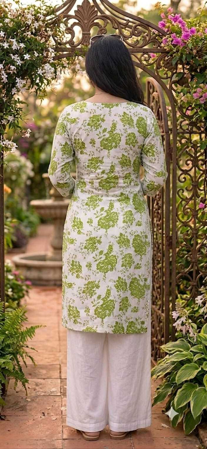 Image of shyam club Women Floral Print Straight Kurta