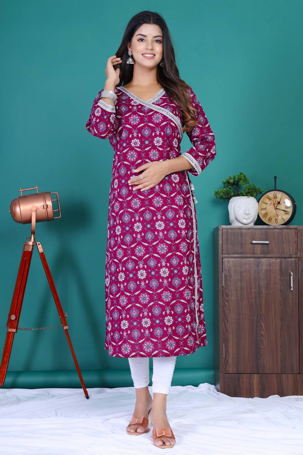 Suraja Women Floral Print Pure Cotton Straight Kurta (Purple, Whi