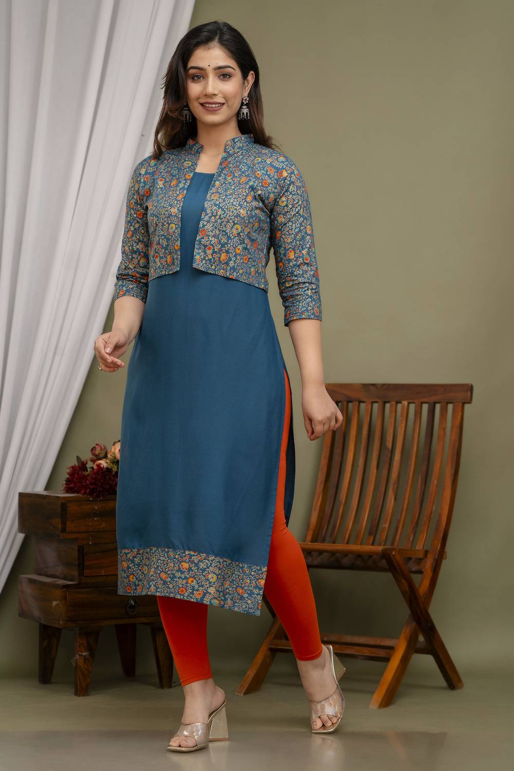 Zyla Women Printed Viscose Rayon Straight Kurta (Multicolor)