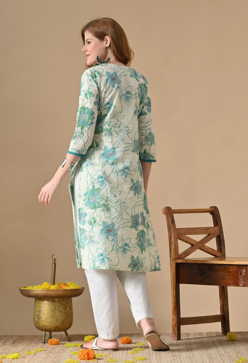 Image of BKApparels Women Printed Straight Kurta