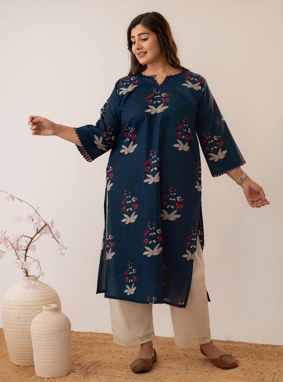 siya silk studio Women Floral Print Straight Kurta