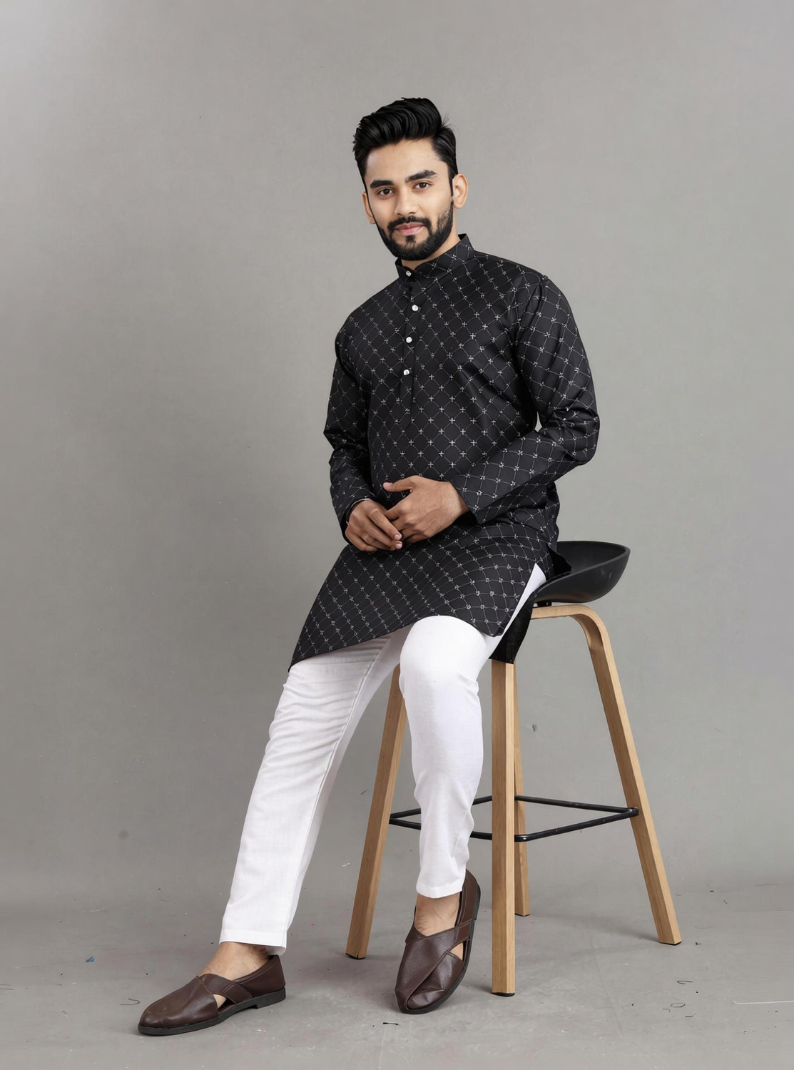 Image of SOPANI Men Solid Kurta