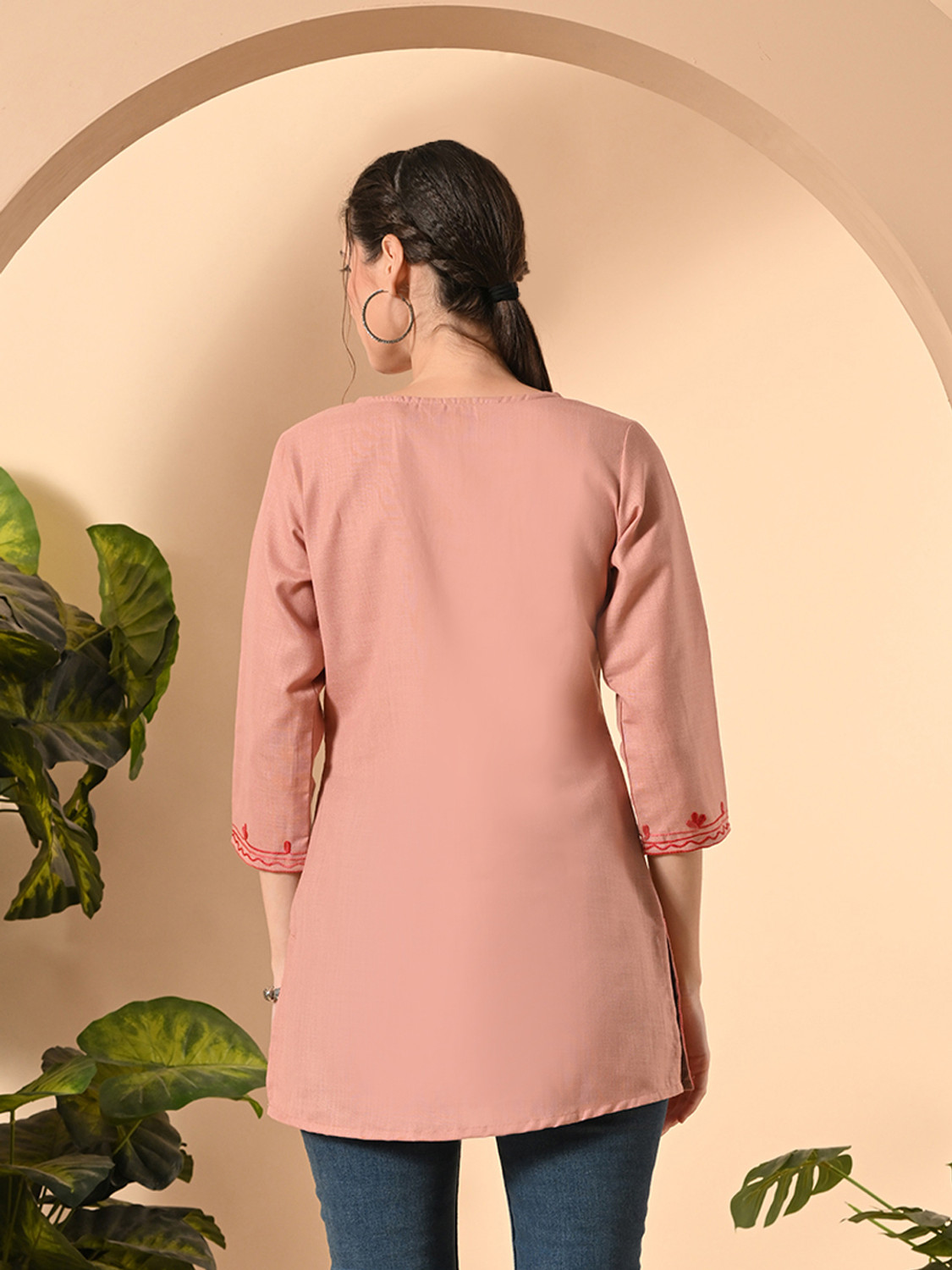 Image of Akshatani Women Embroidered Straight Kurta