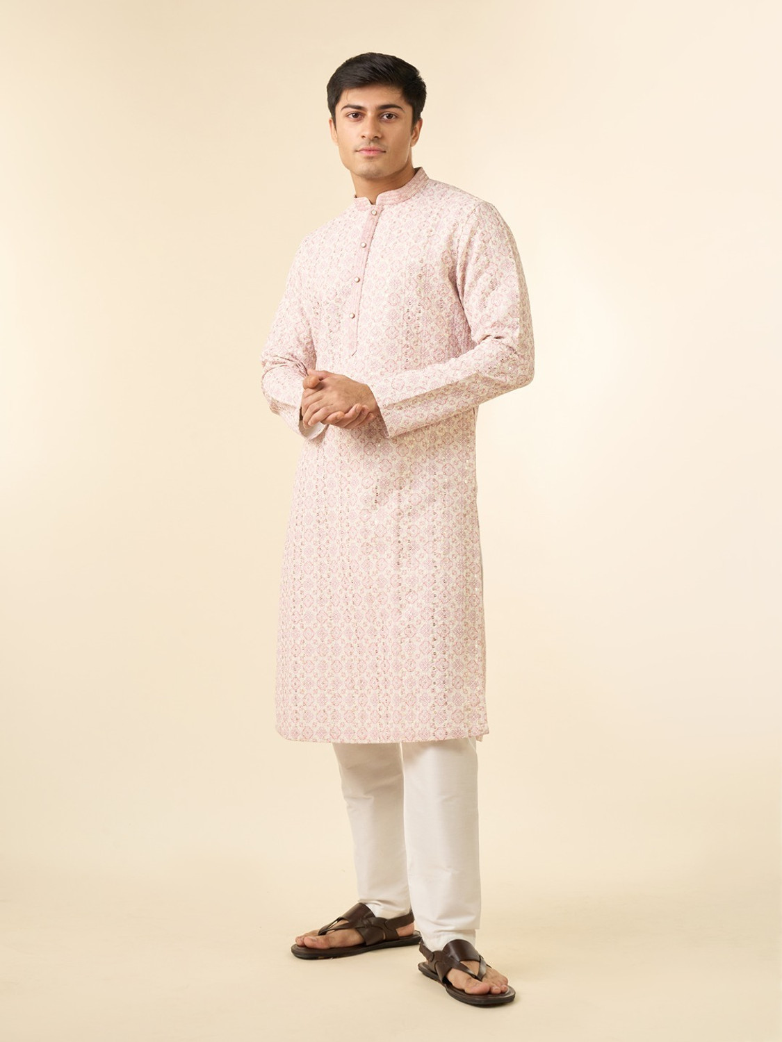 Image of DIWAS by Manyavar Men Embroidered Straight Kurta